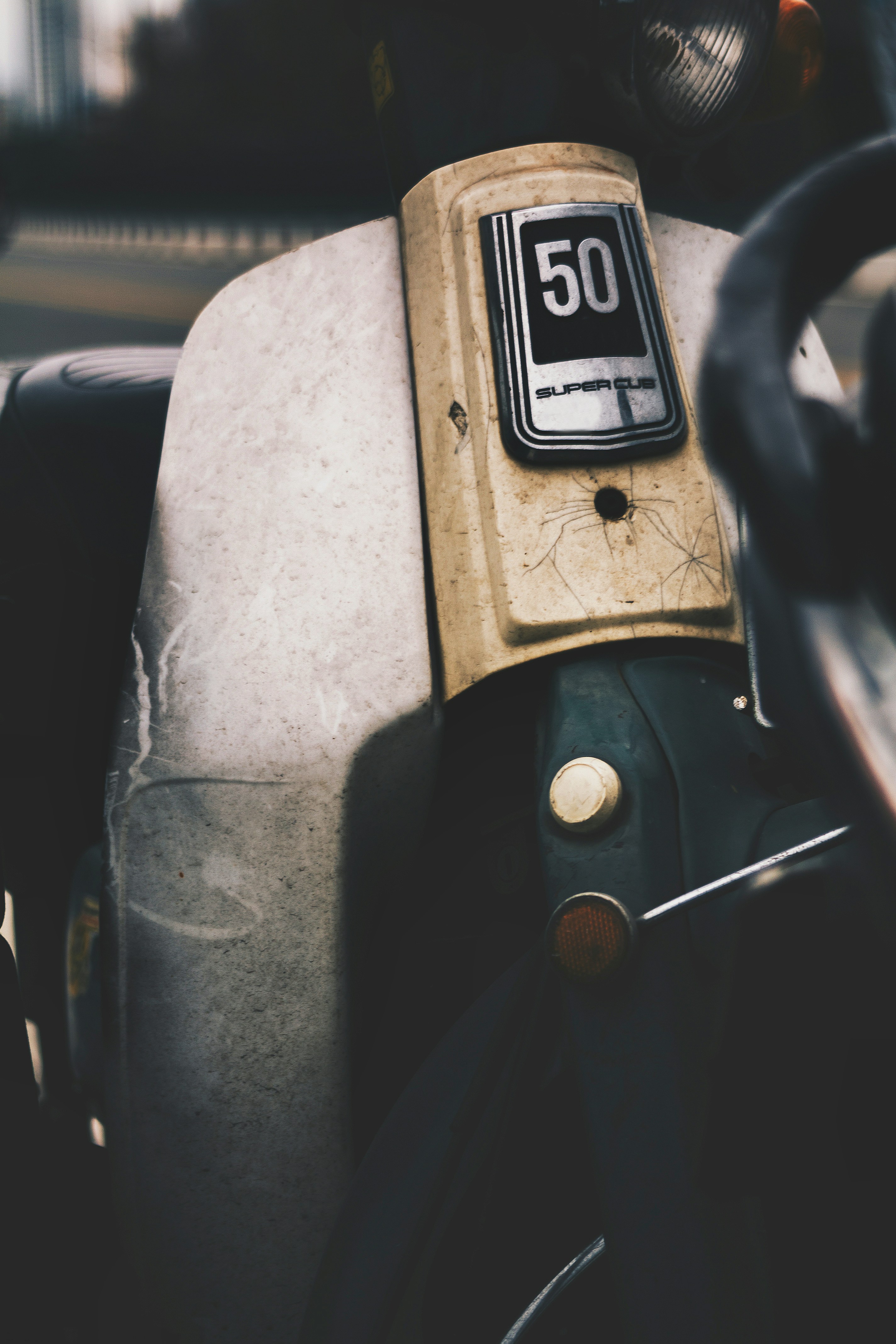 9 Motorcycle Helmet Weight Features Explained Simply
