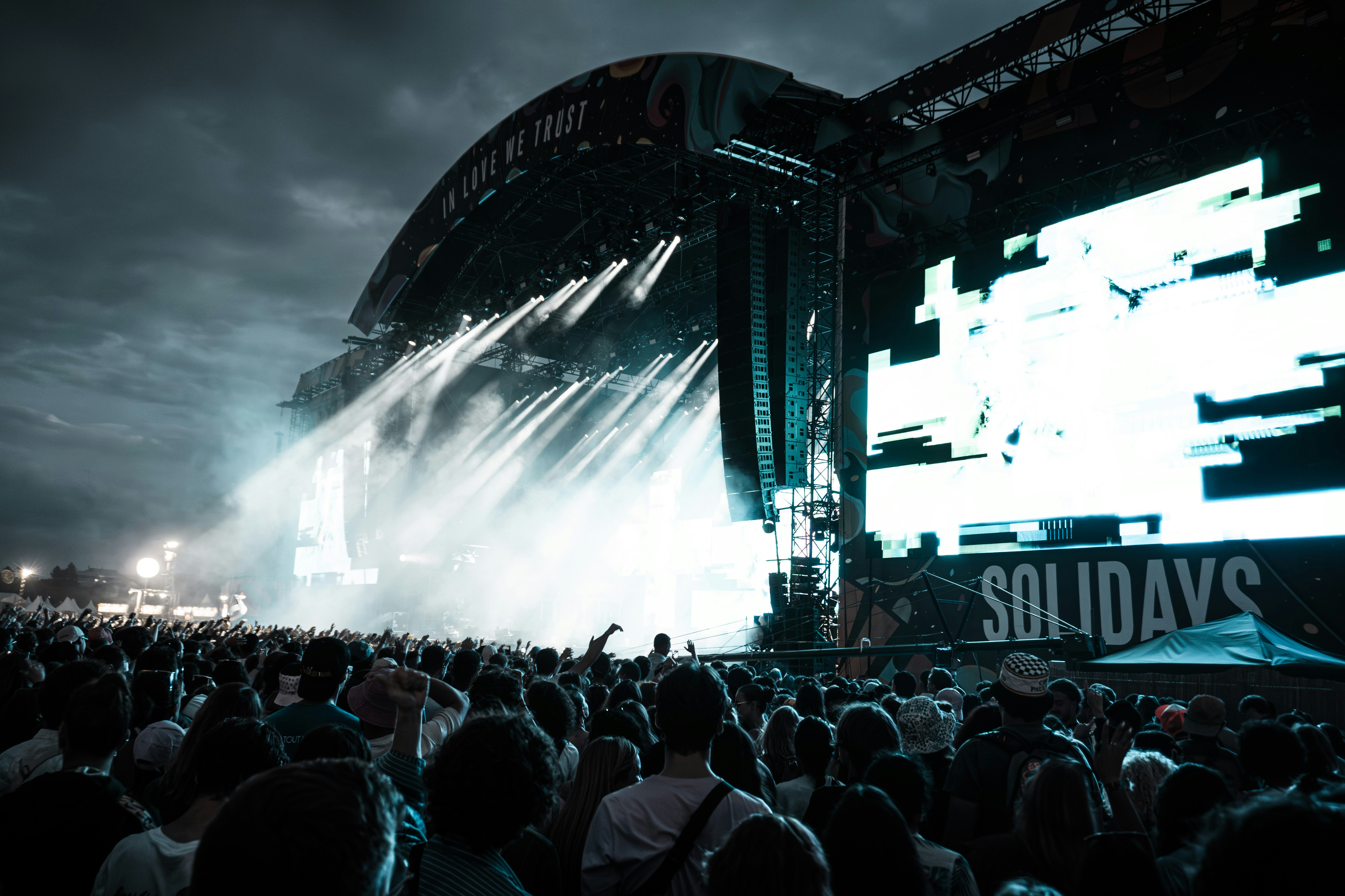 Photo by boam_production