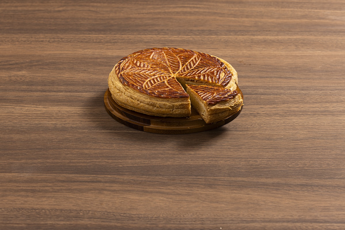 How Do You Make an Authentic New Zealand Steak and Cheese Pie?