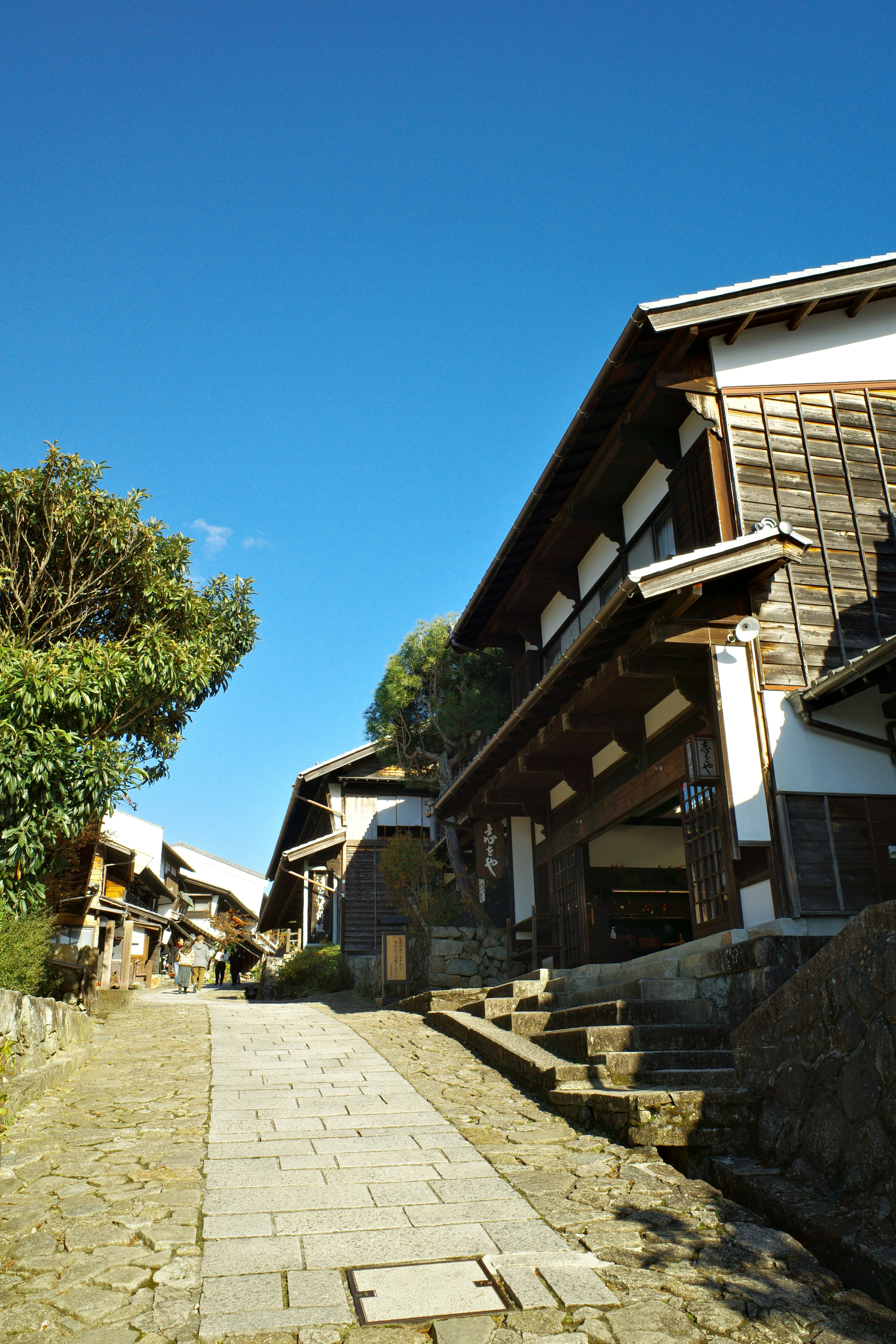 Photo by destroymayor