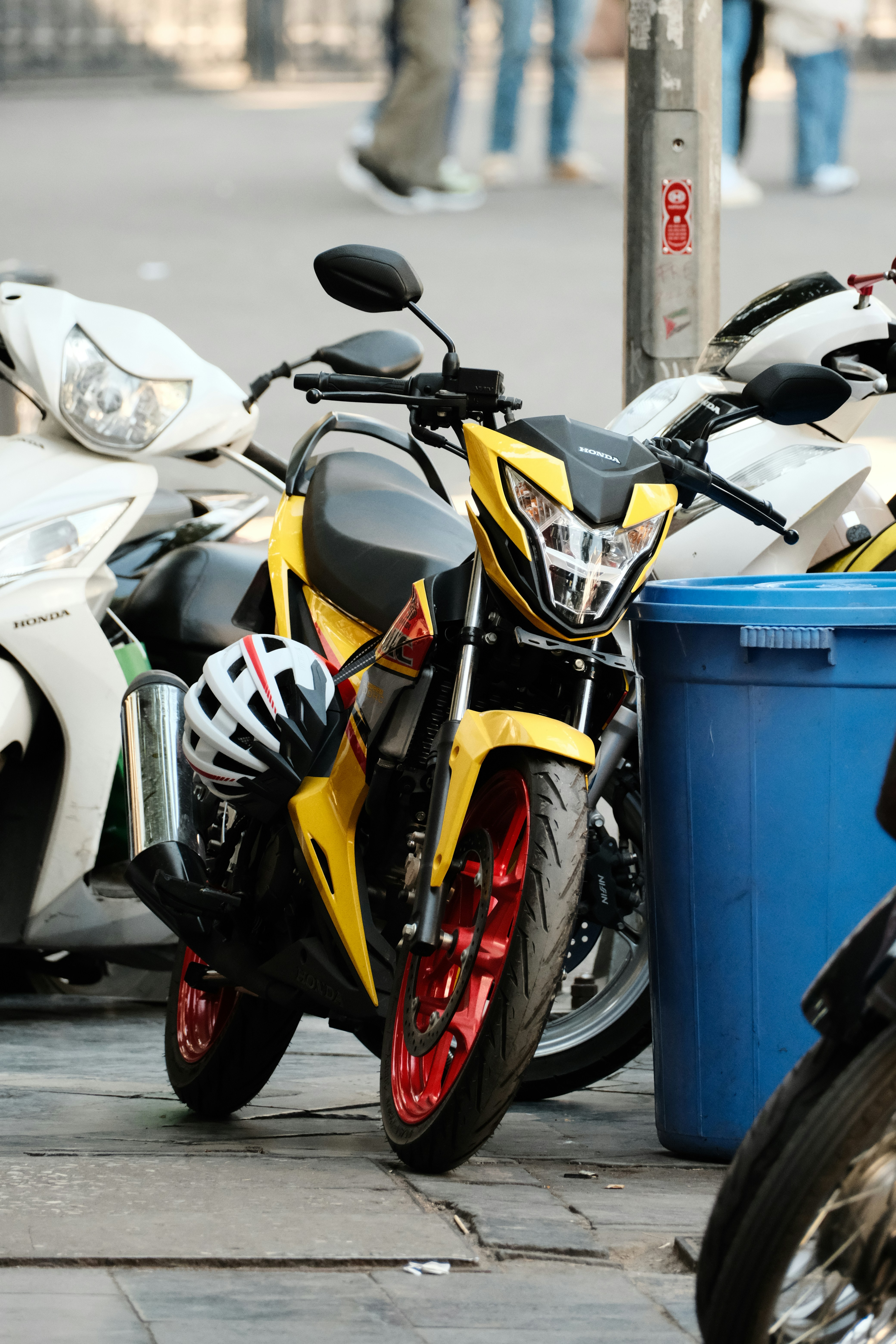 10 Eco-friendly Electric Motorcycles That Outperform Gas Competitors
