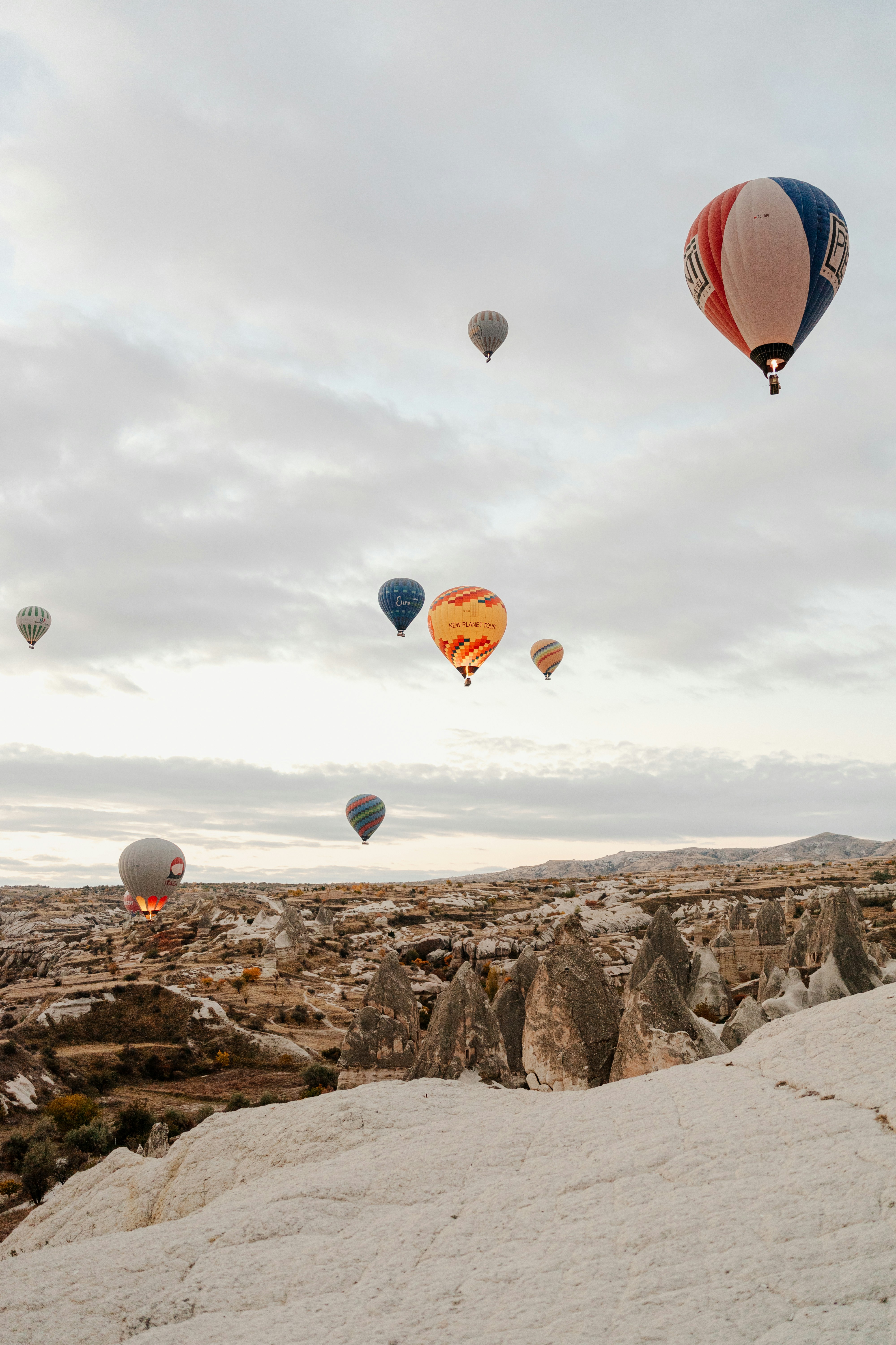 Photo by igorharrier