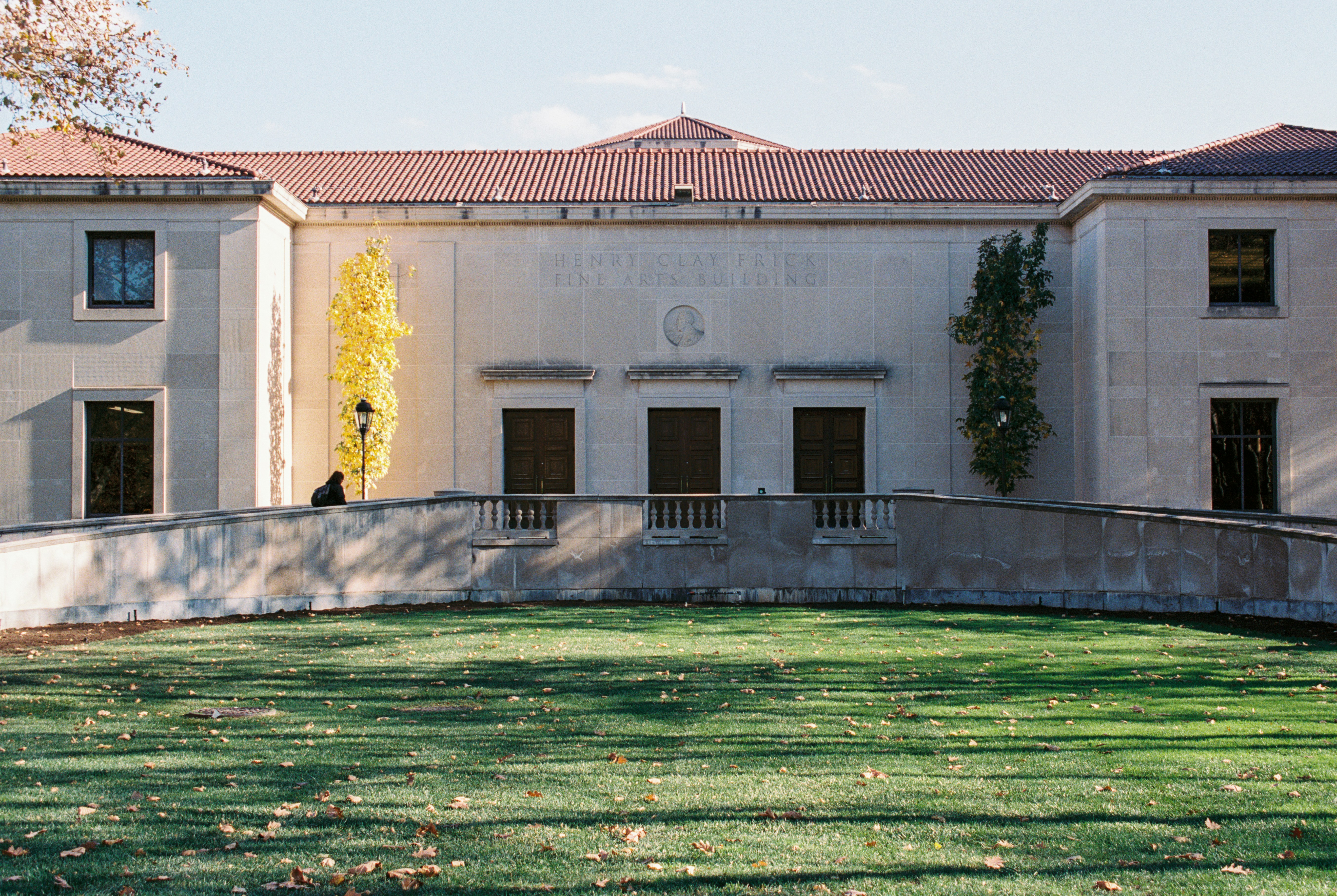 Photo by zhenyao_photo