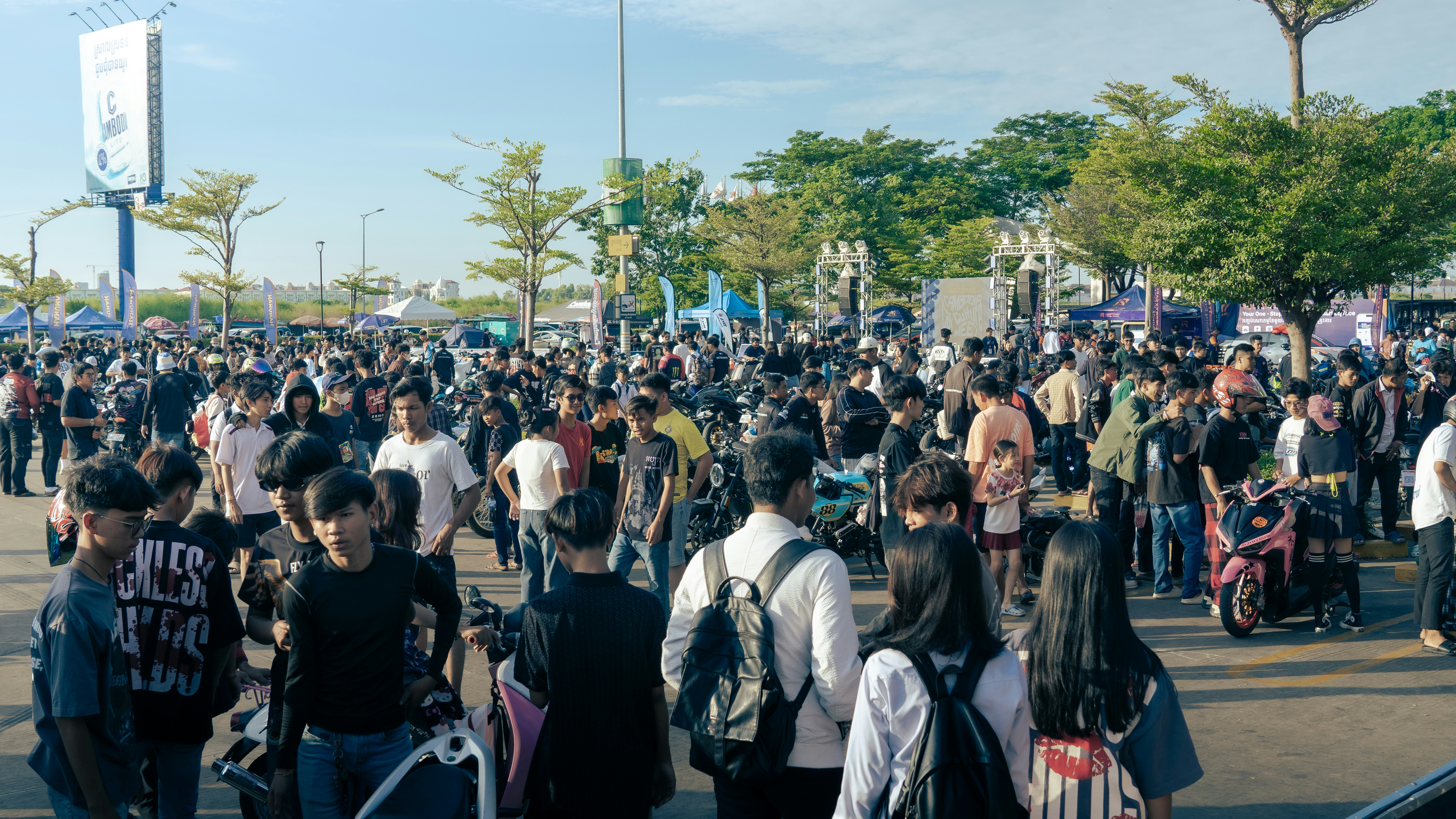 Mjanmar v kríze: Zhoršujúca sa humanitárna situácia a „sham“ voľby