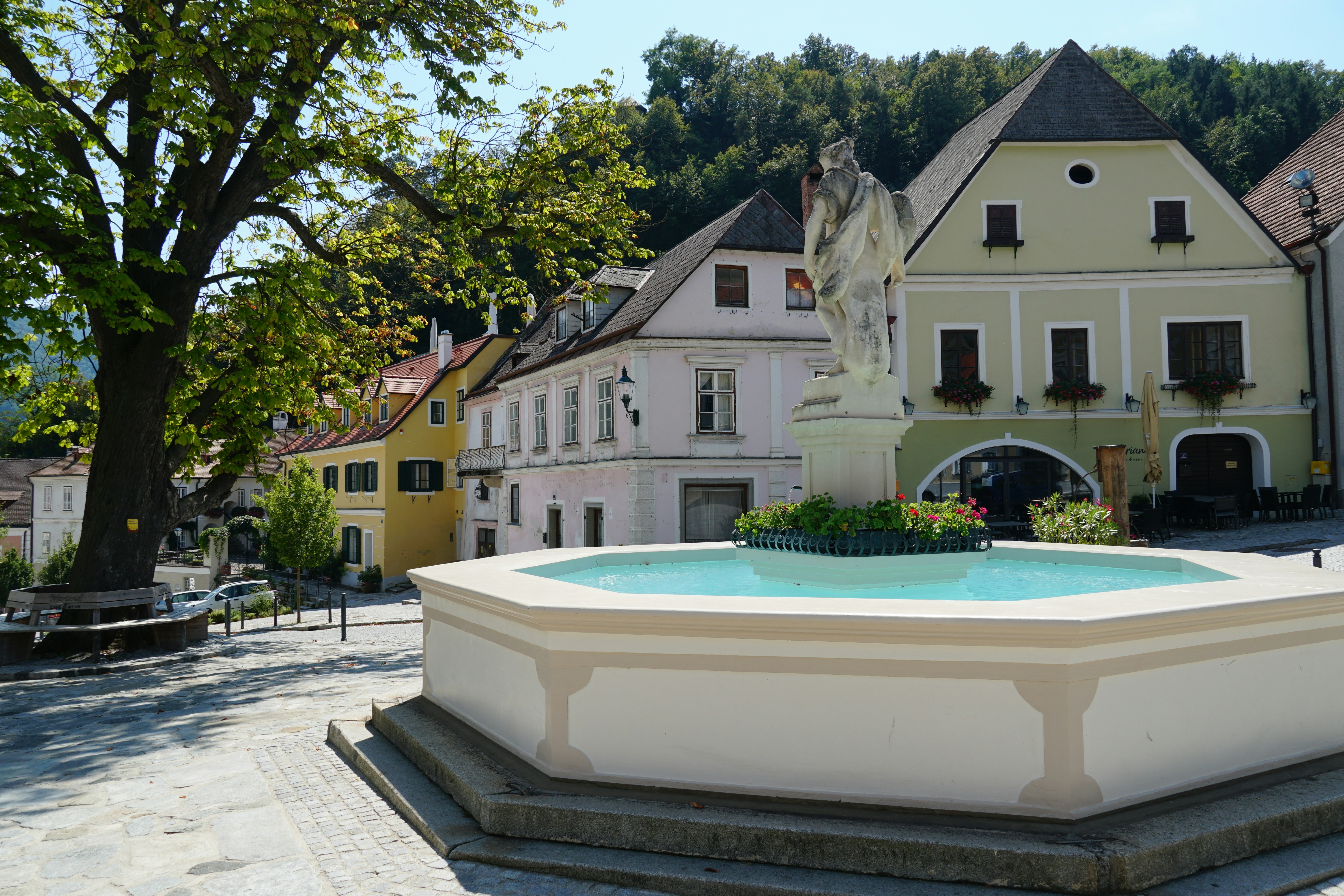Lentzburg Village Park