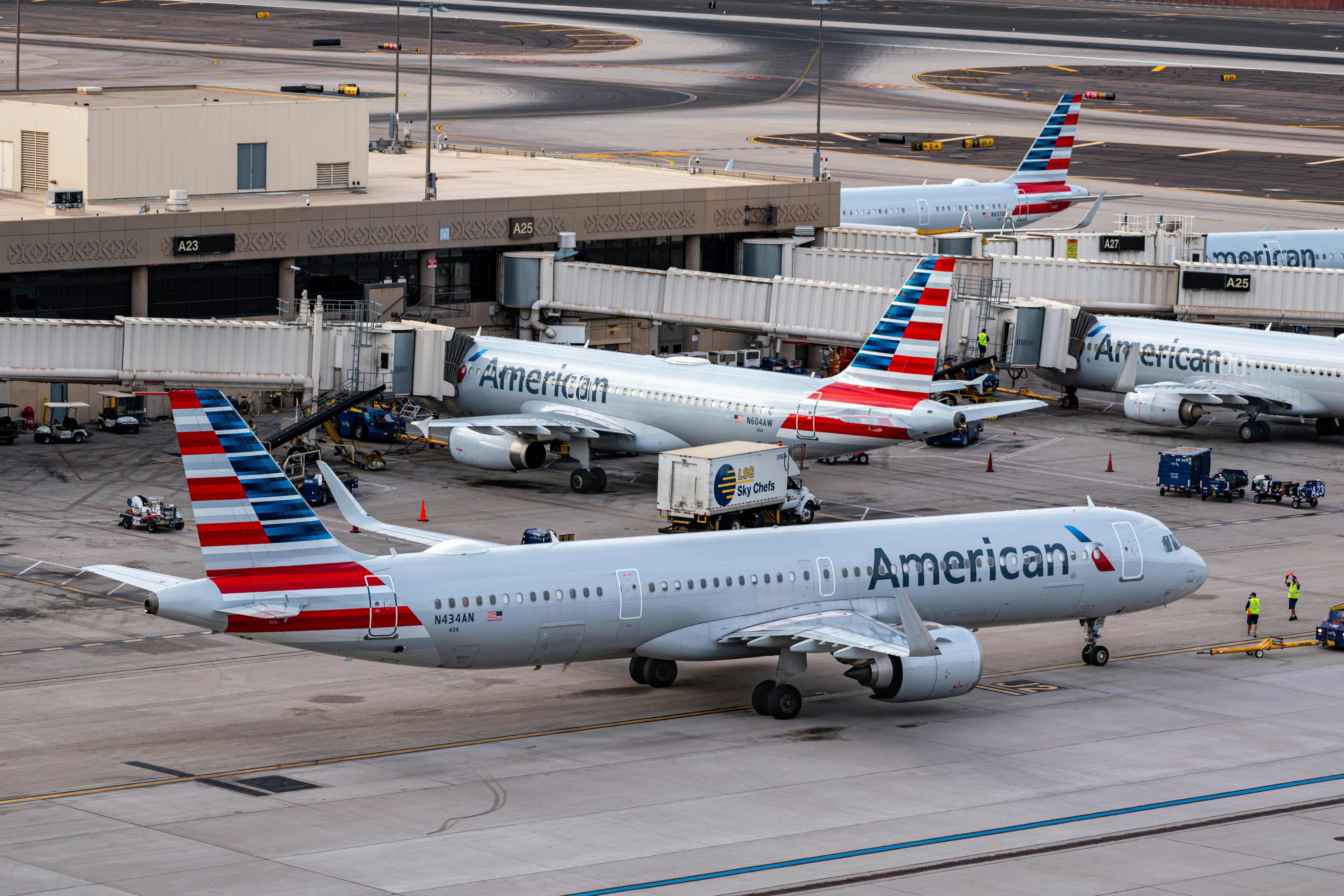 How did 6000 Airbus aircraft end up grounded?