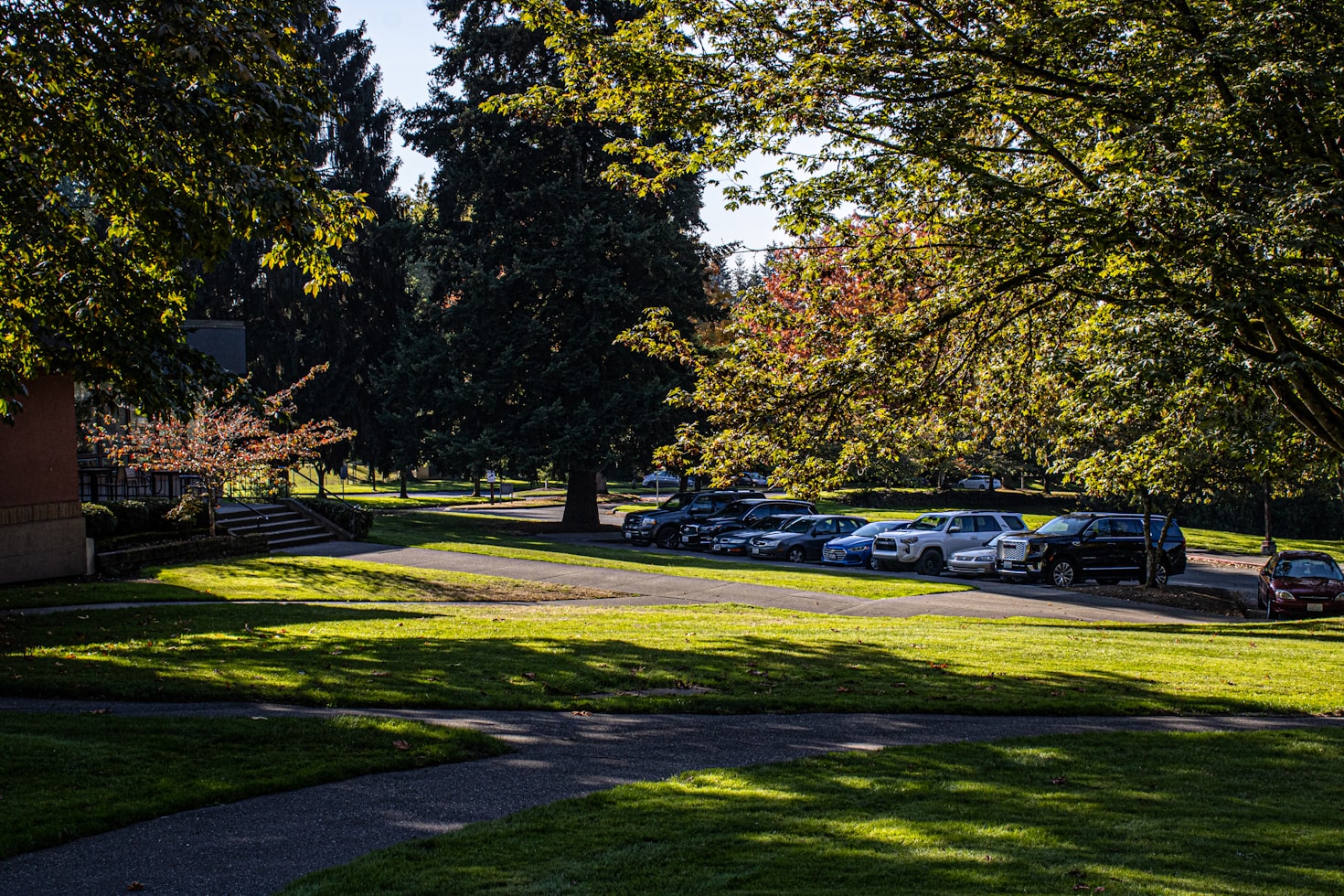 Estudio: Compartir coche reduce un 30% las emisiones de CO2 en el campus