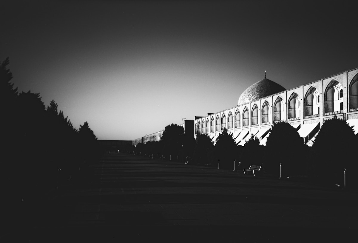Naghshe Jahan, dusk