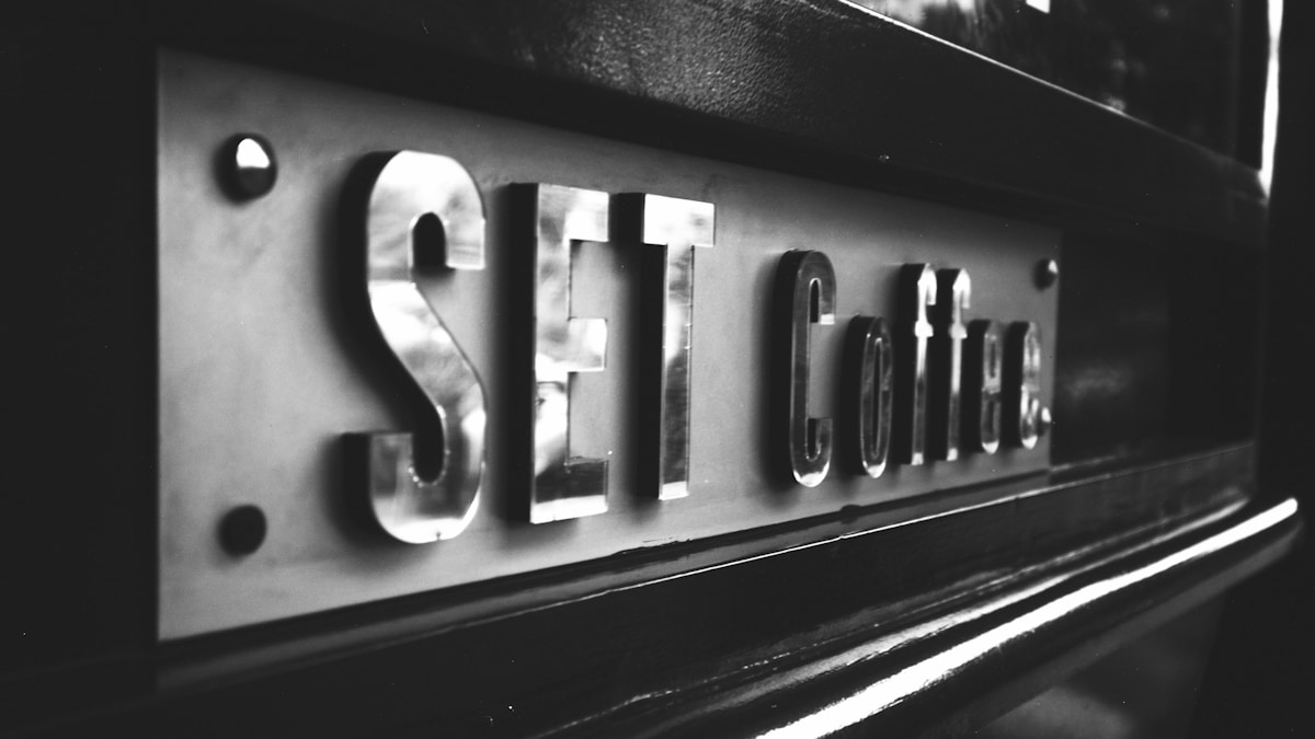 Set Coffee English sign