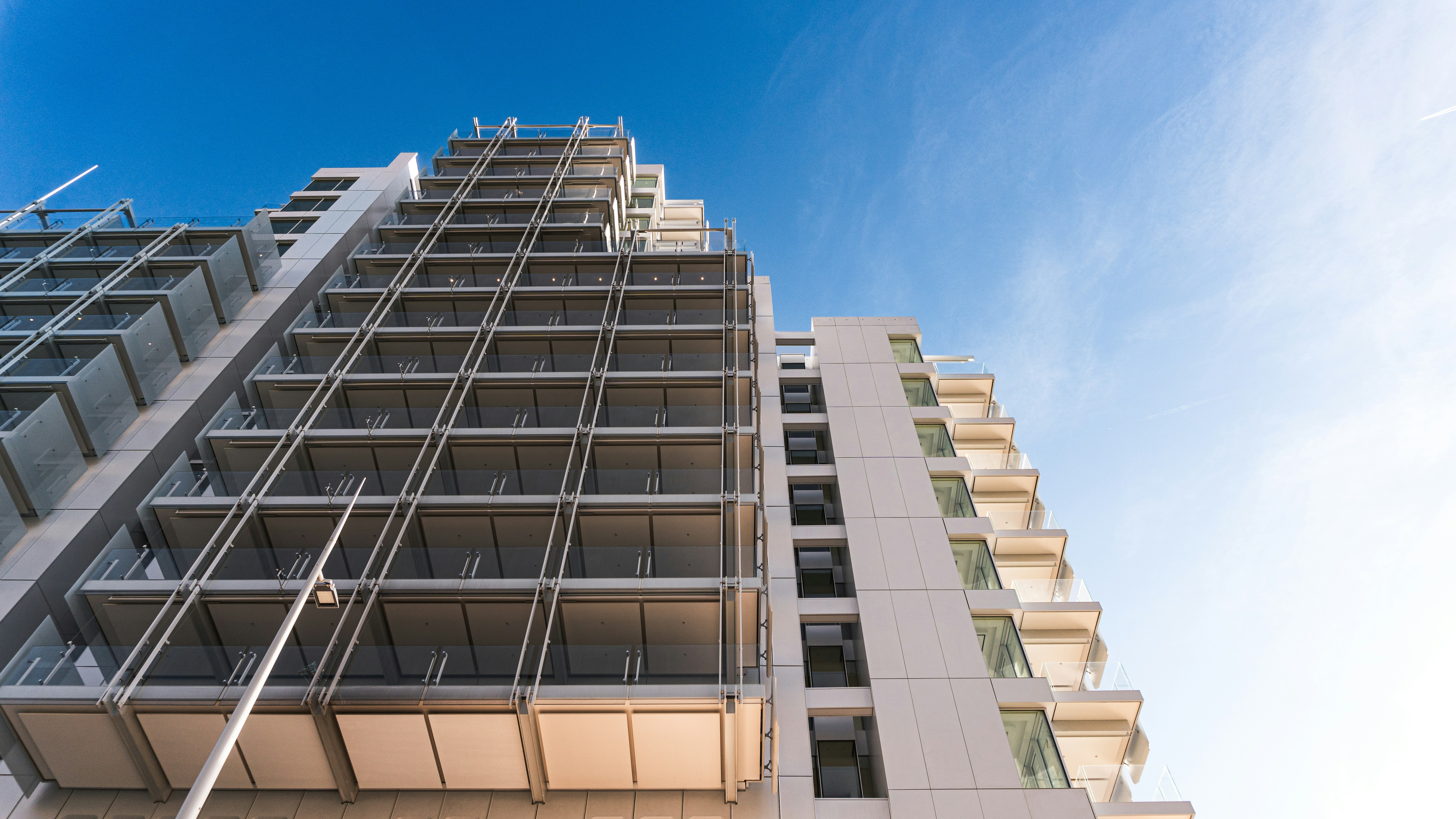 Photo by antoinecontenseau