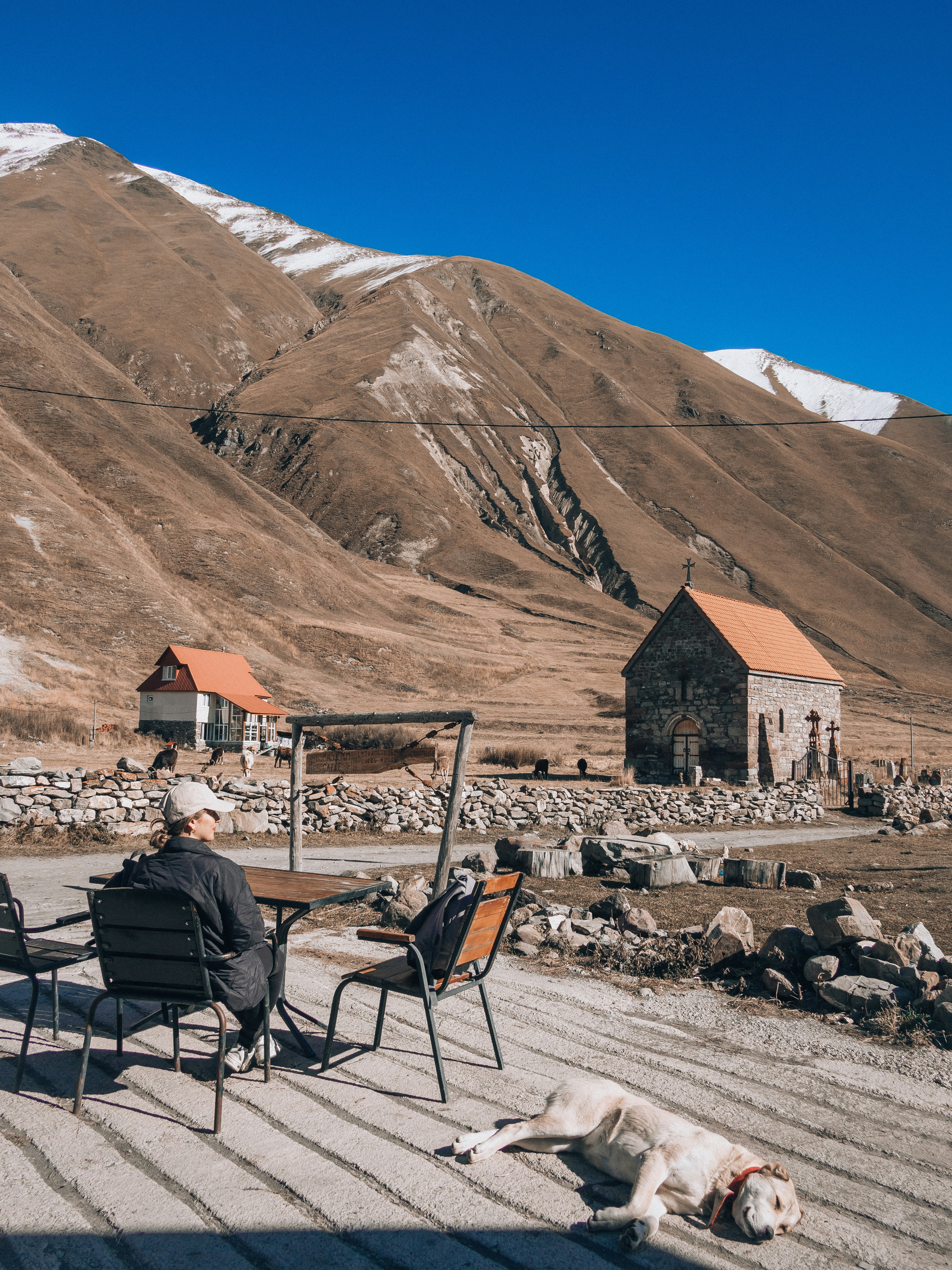 Cafés and Quick Bites for Hikers and Day Trippers
