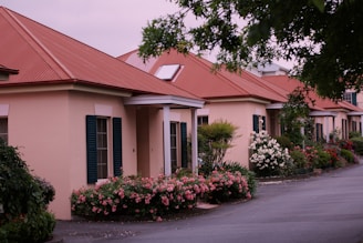 Seecuretas (SCT) support worker assisting NDIS participant in Tasmania