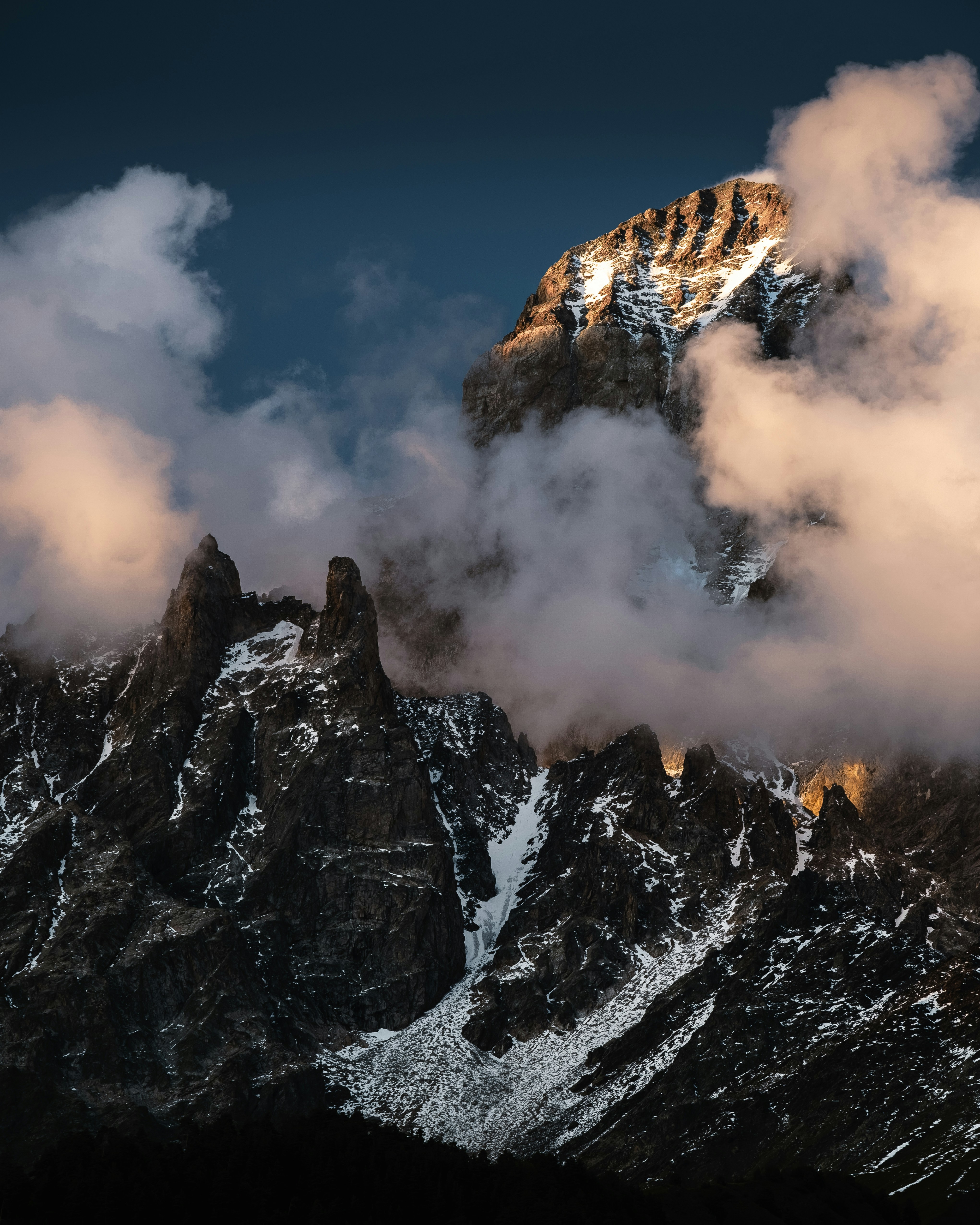 Photo by maksim_taawy