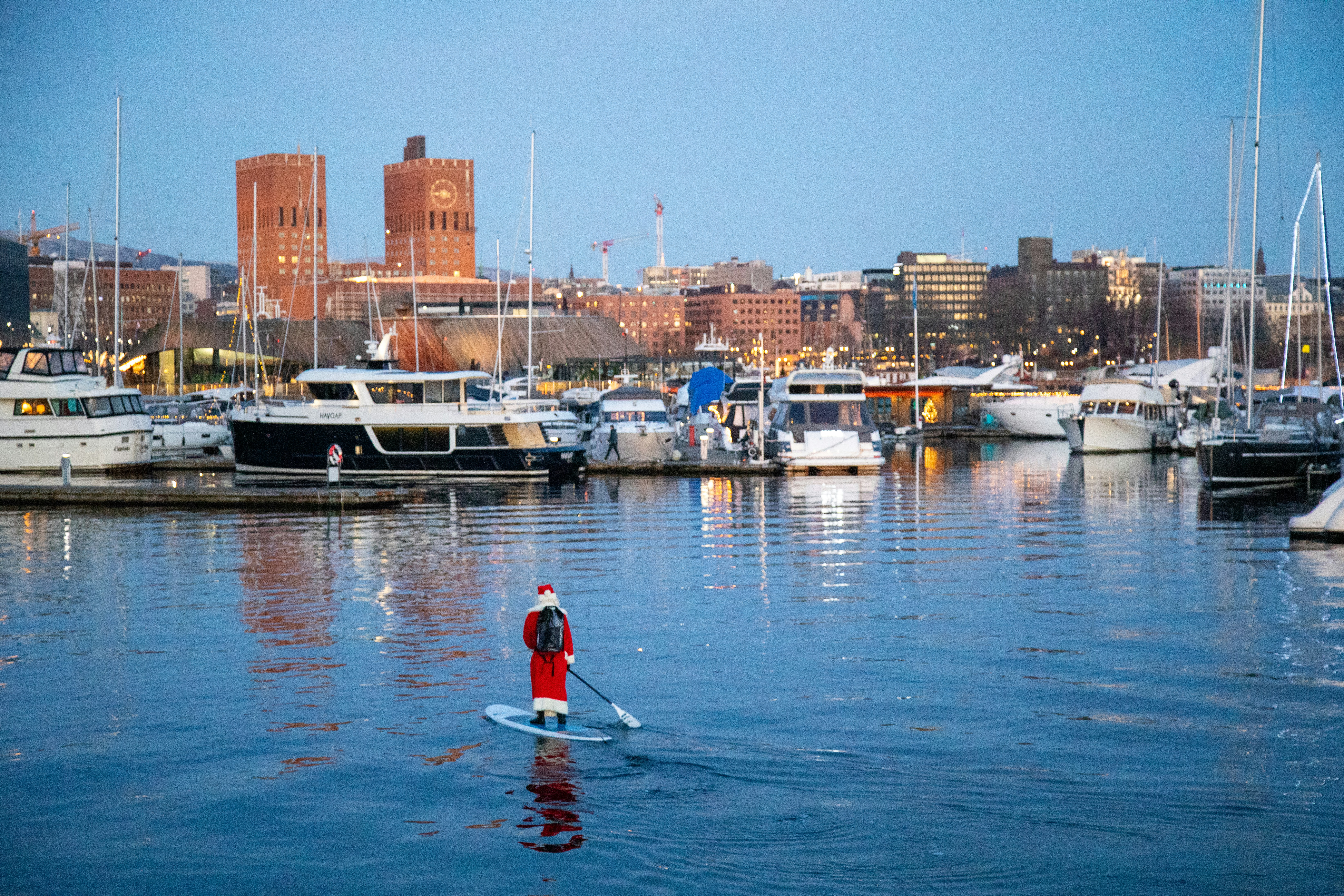Visitor enjoying a boat ride in the Gothenburg archipelago