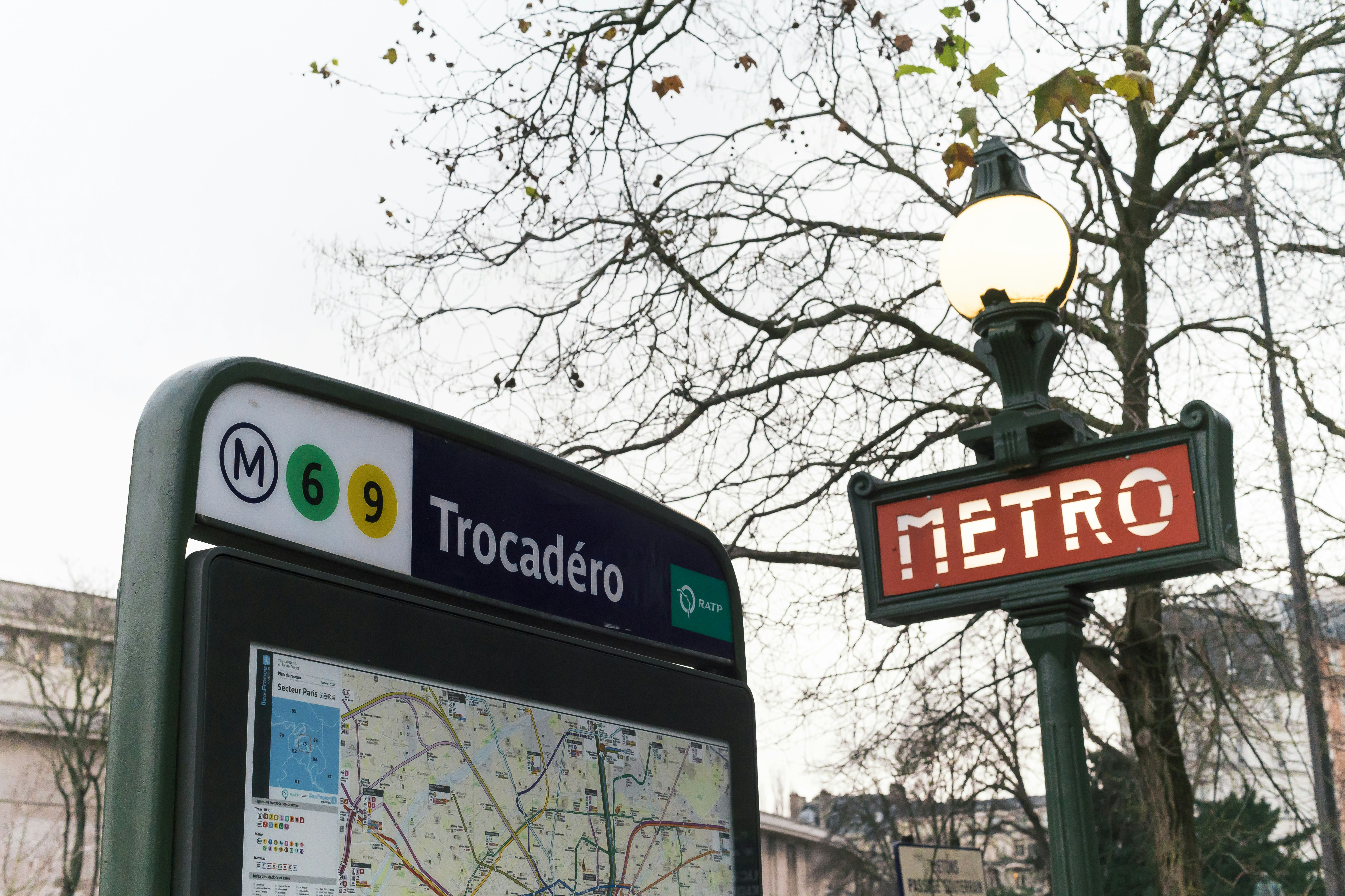 Trivia nights in Paris 9, France