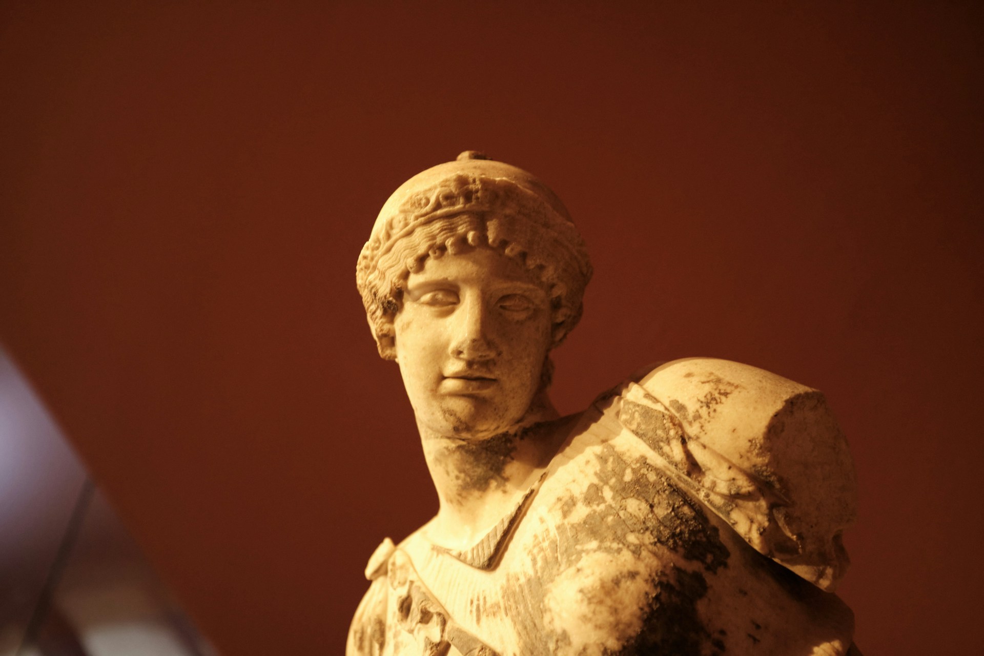A close up of a statue of a man