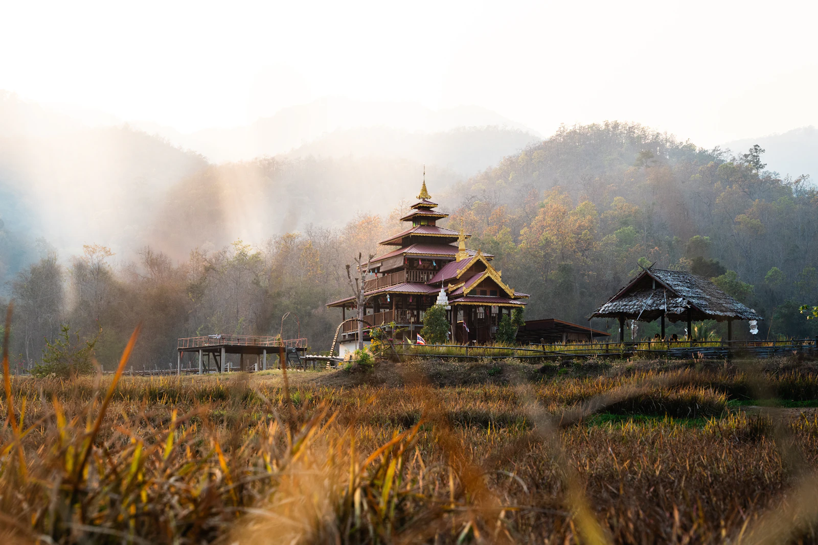 Pai: northern Thailand's valley and the road of 762 curves