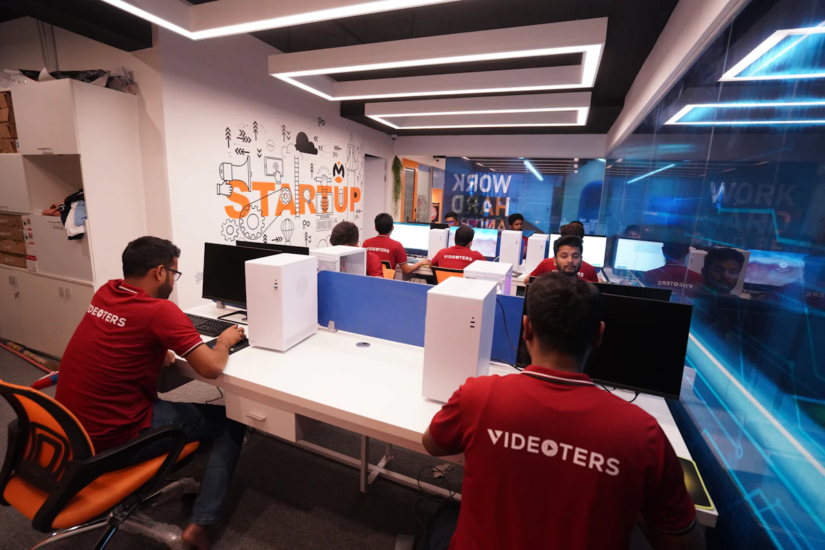 Entorno de desarrollo de videojuegos, sector altamente targeted por cibercriminales.