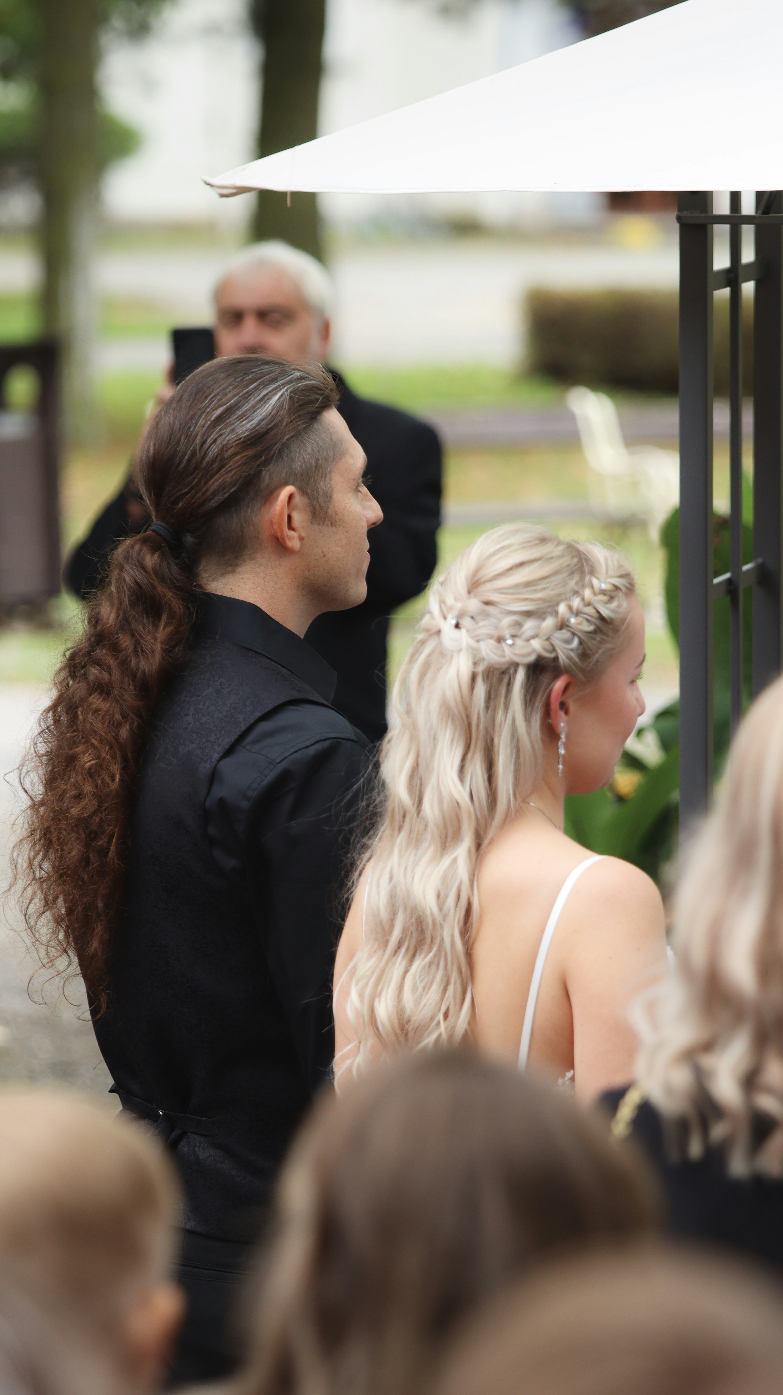 natural hair wedding, wallpaper, Natural Hair Wedding Styles: Ideas & Inspiration 3