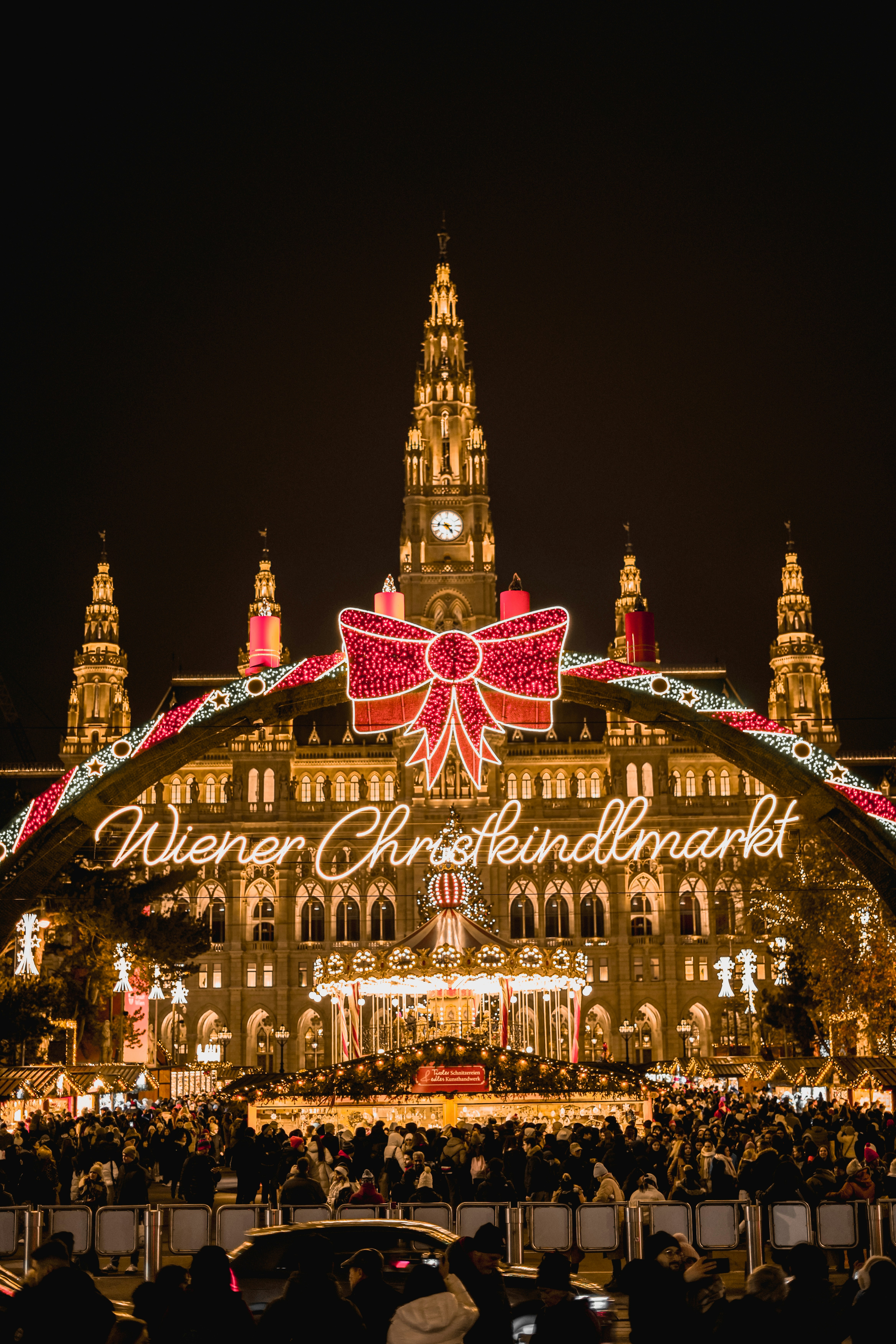 il Christkindlmarkt di Rathausplatz