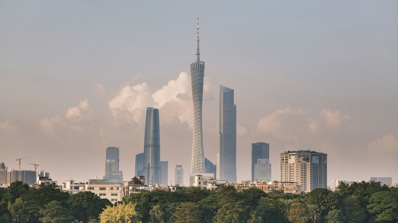 Day offices in Milan
