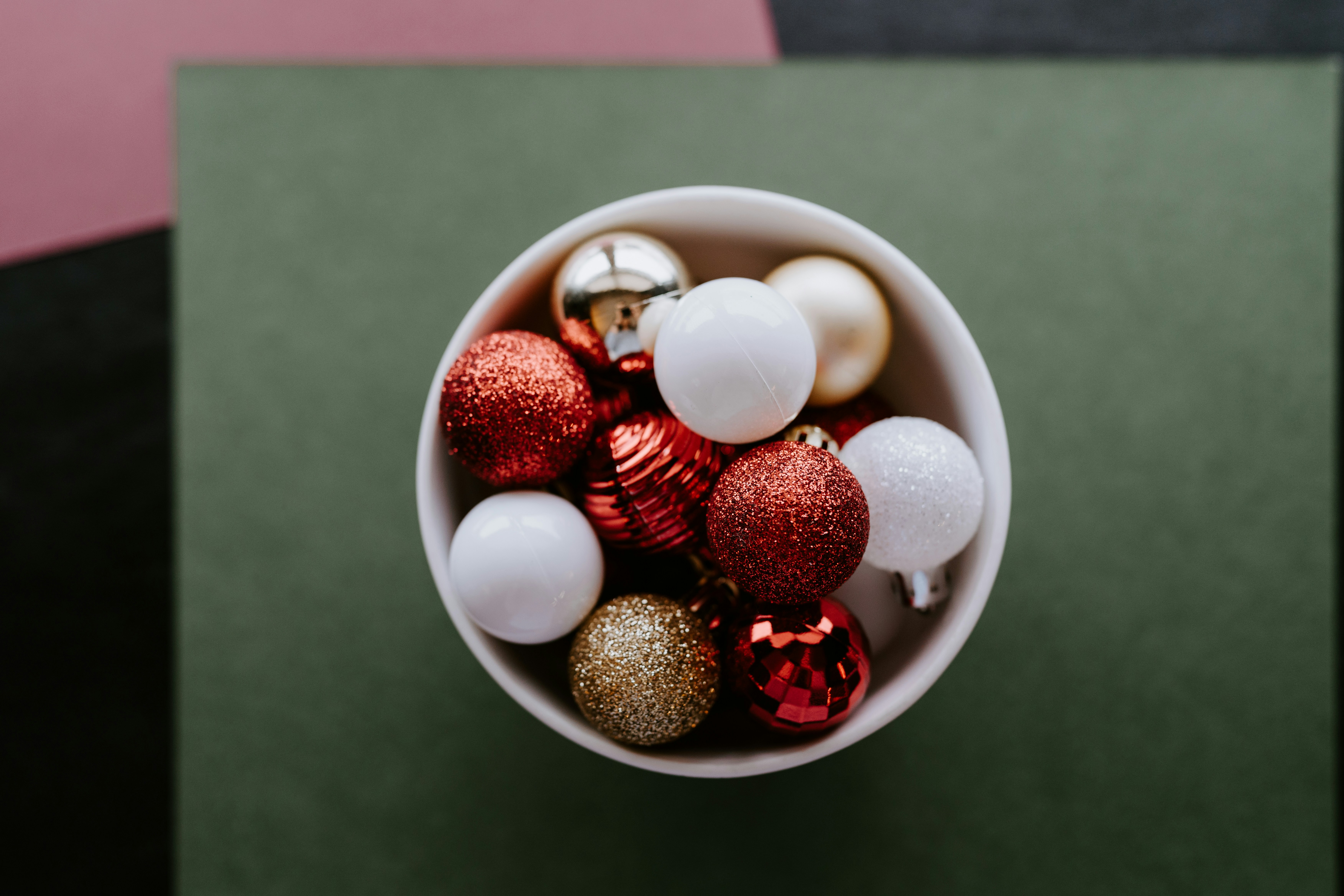 7급 공무원 1호봉의 월급은 최저시급에 비해 어느 정도인가요?