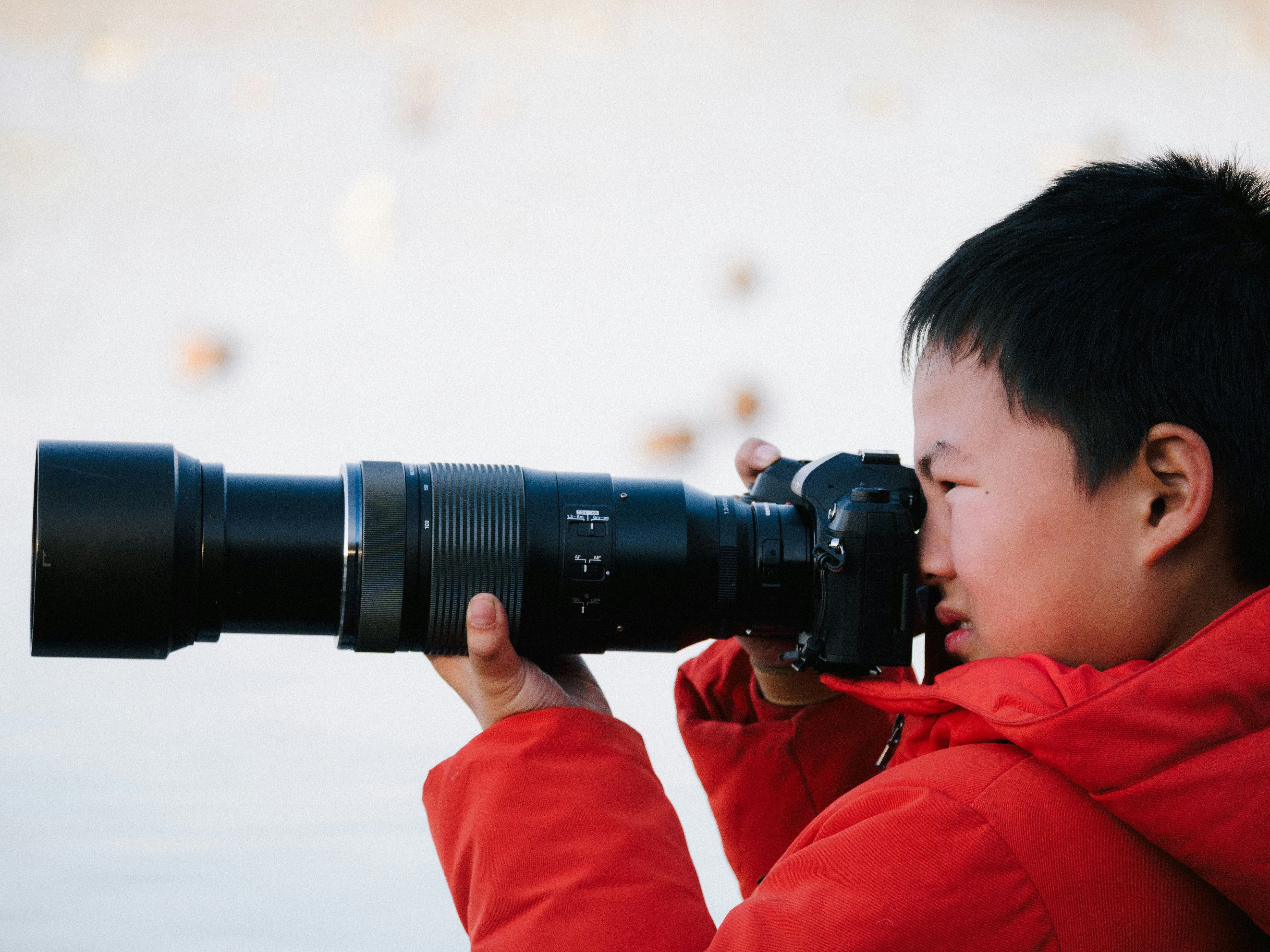 Photographer SEO Keywords That Actually Book Clients (Not Just Traffic)