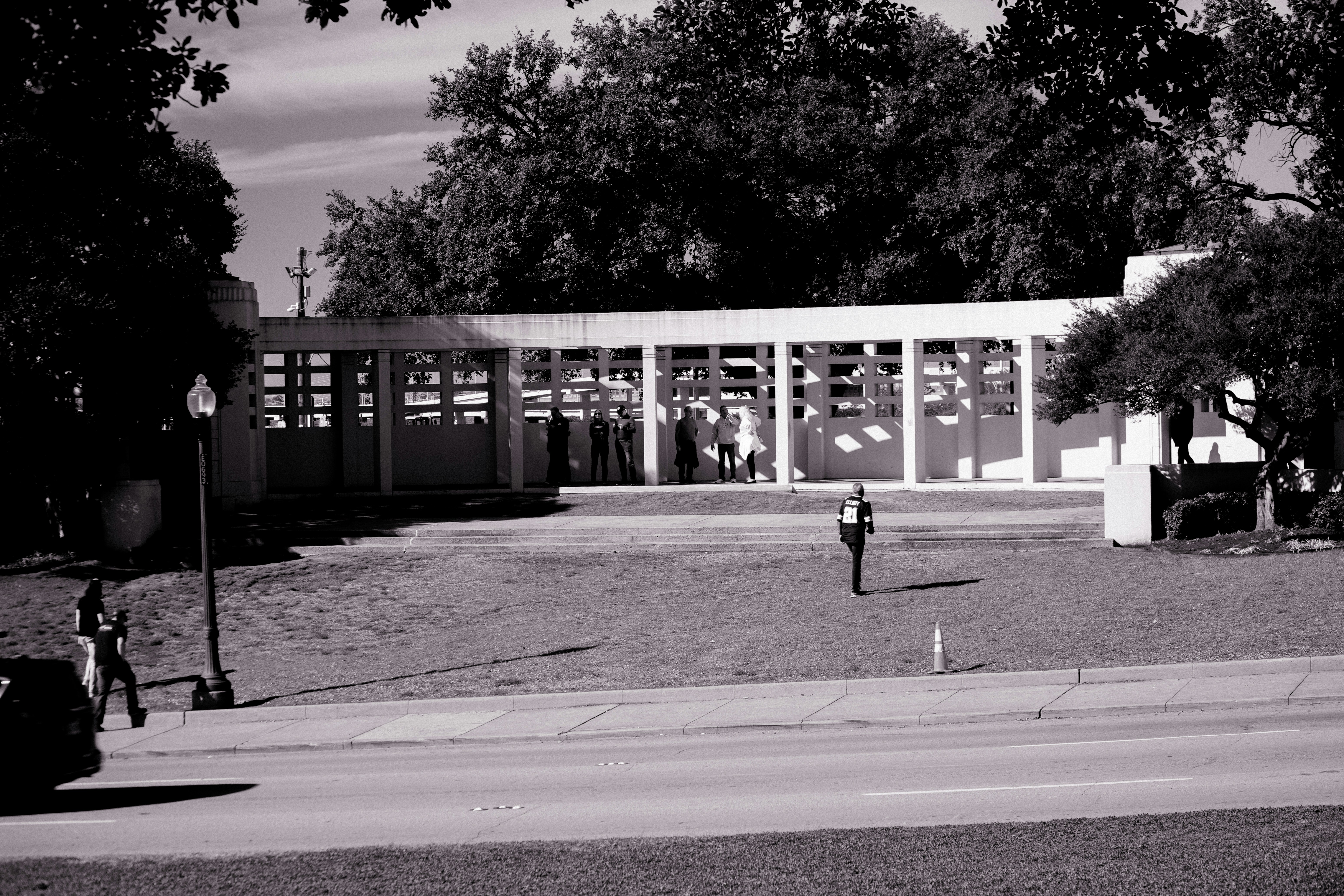 A black and white photo of a building