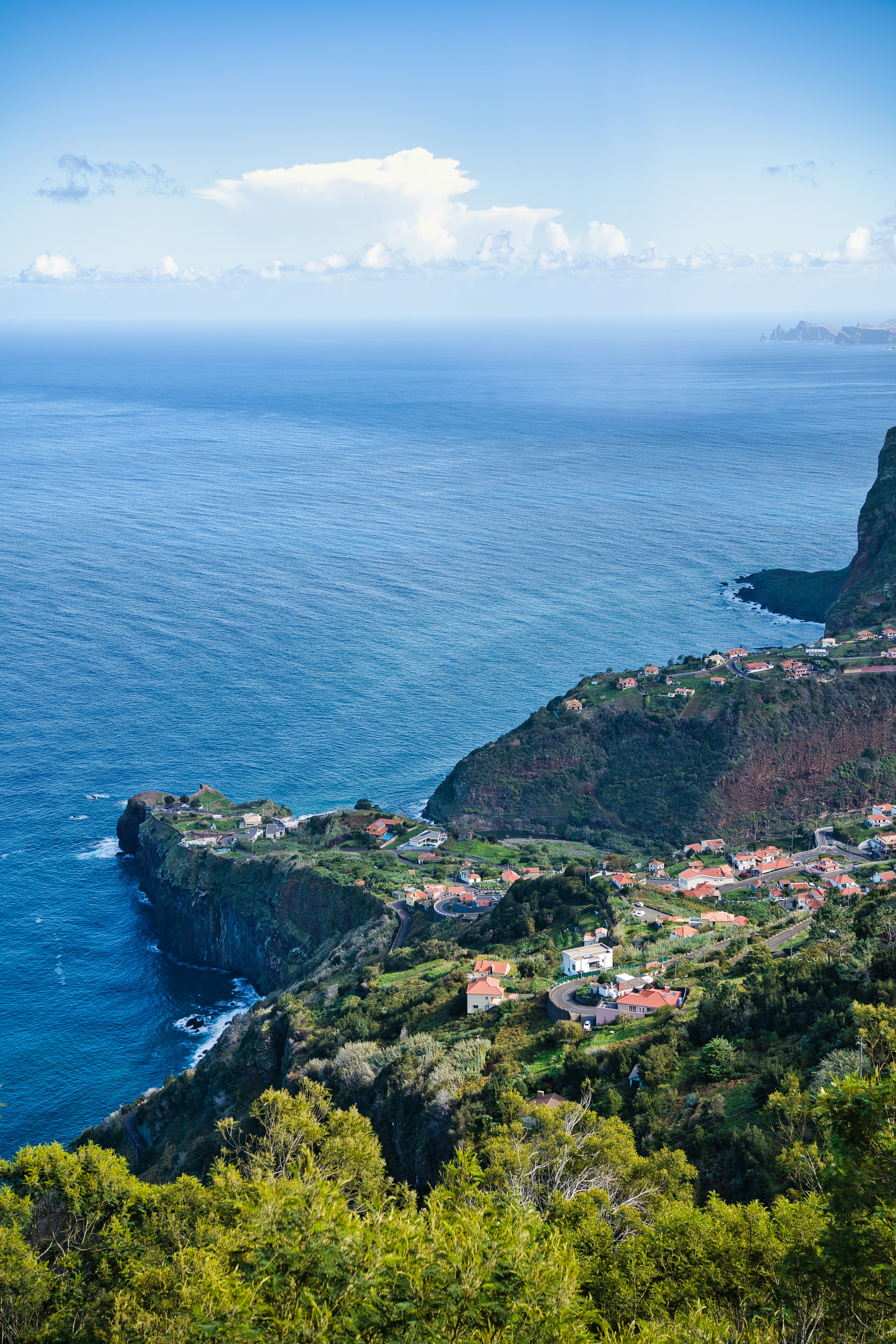 Photo by maksimshutov