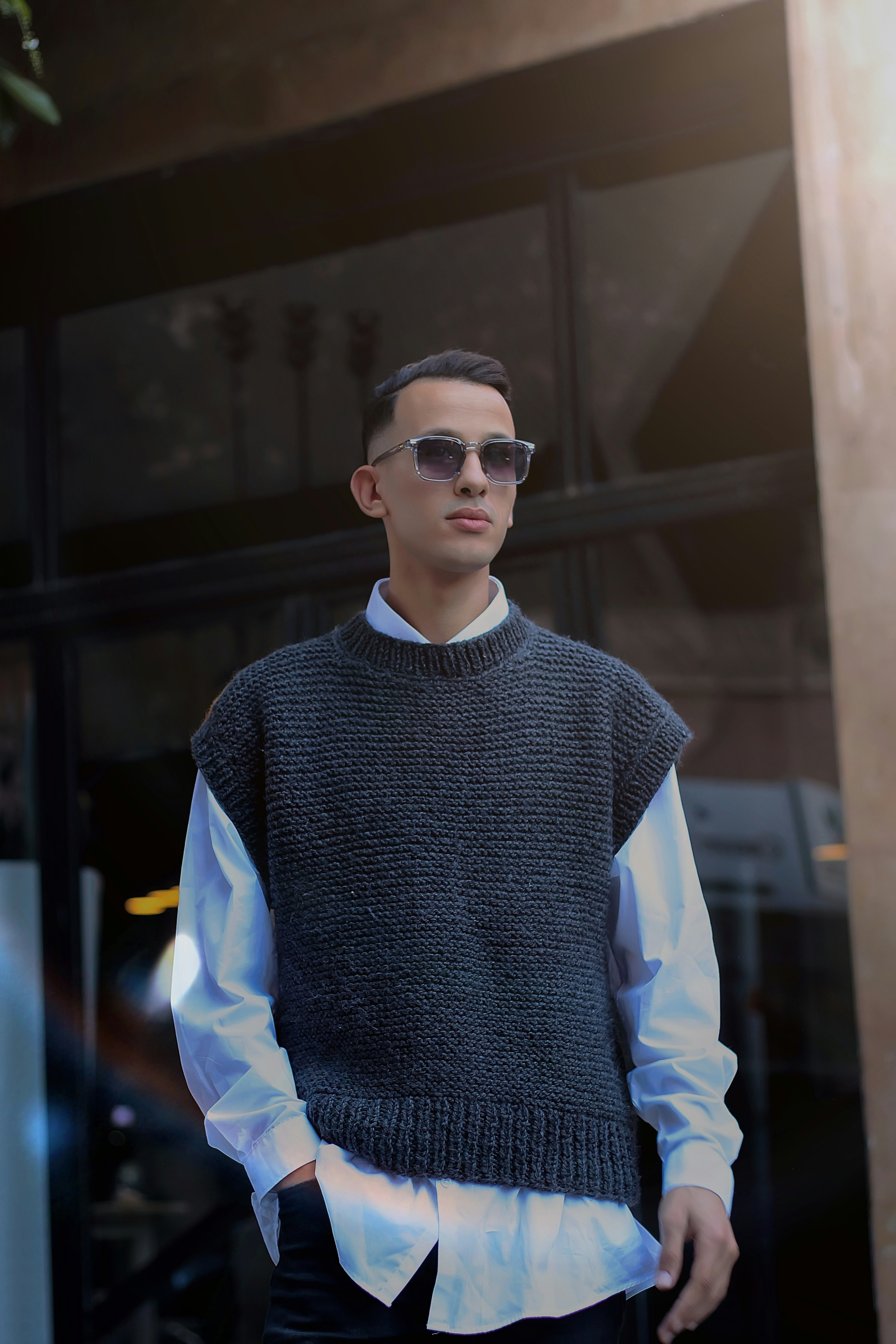minimalist sweater vest, wallpaper, Sweater Vests: Modern Casual Style Guide 2