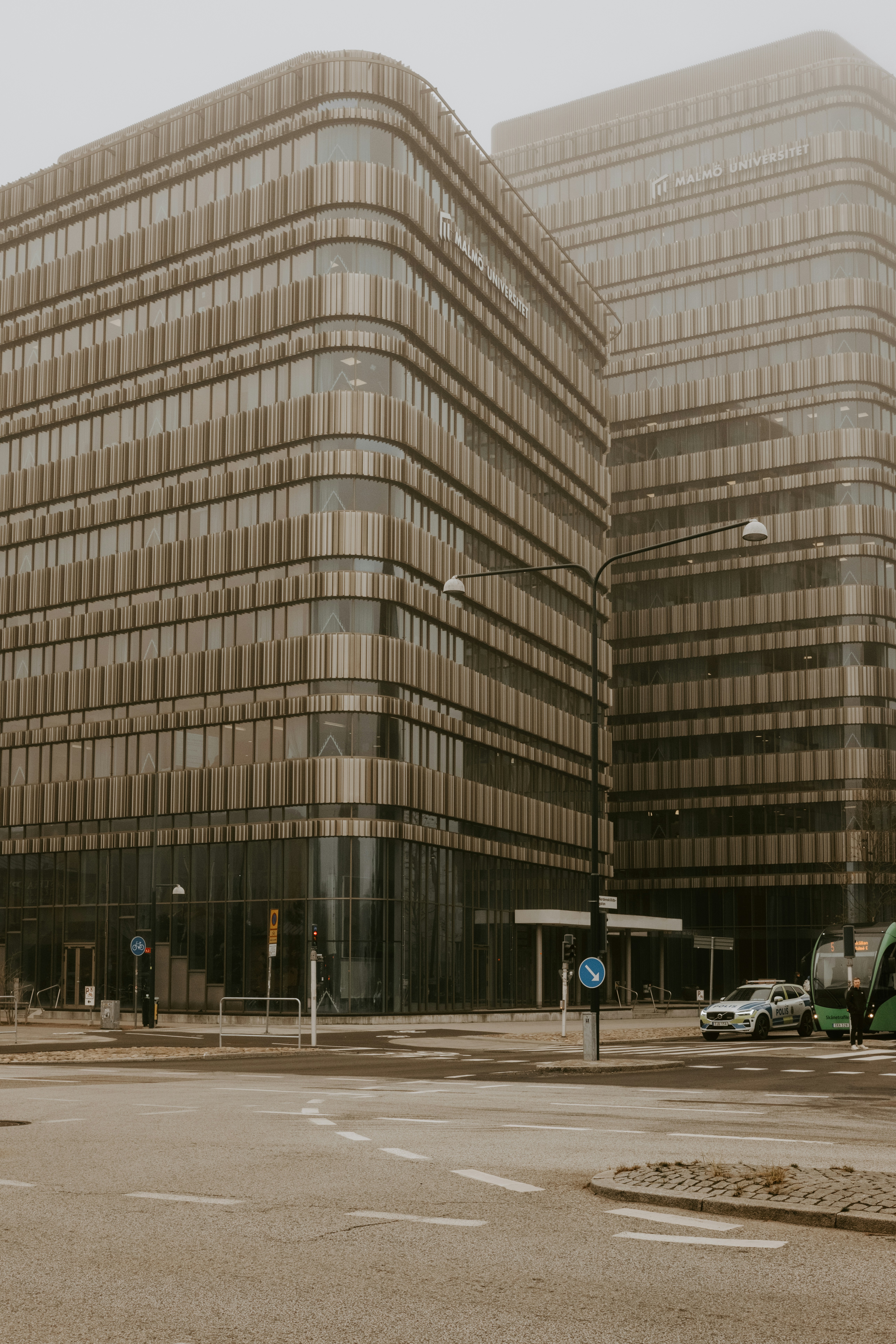 A large building with a lot of windows on it