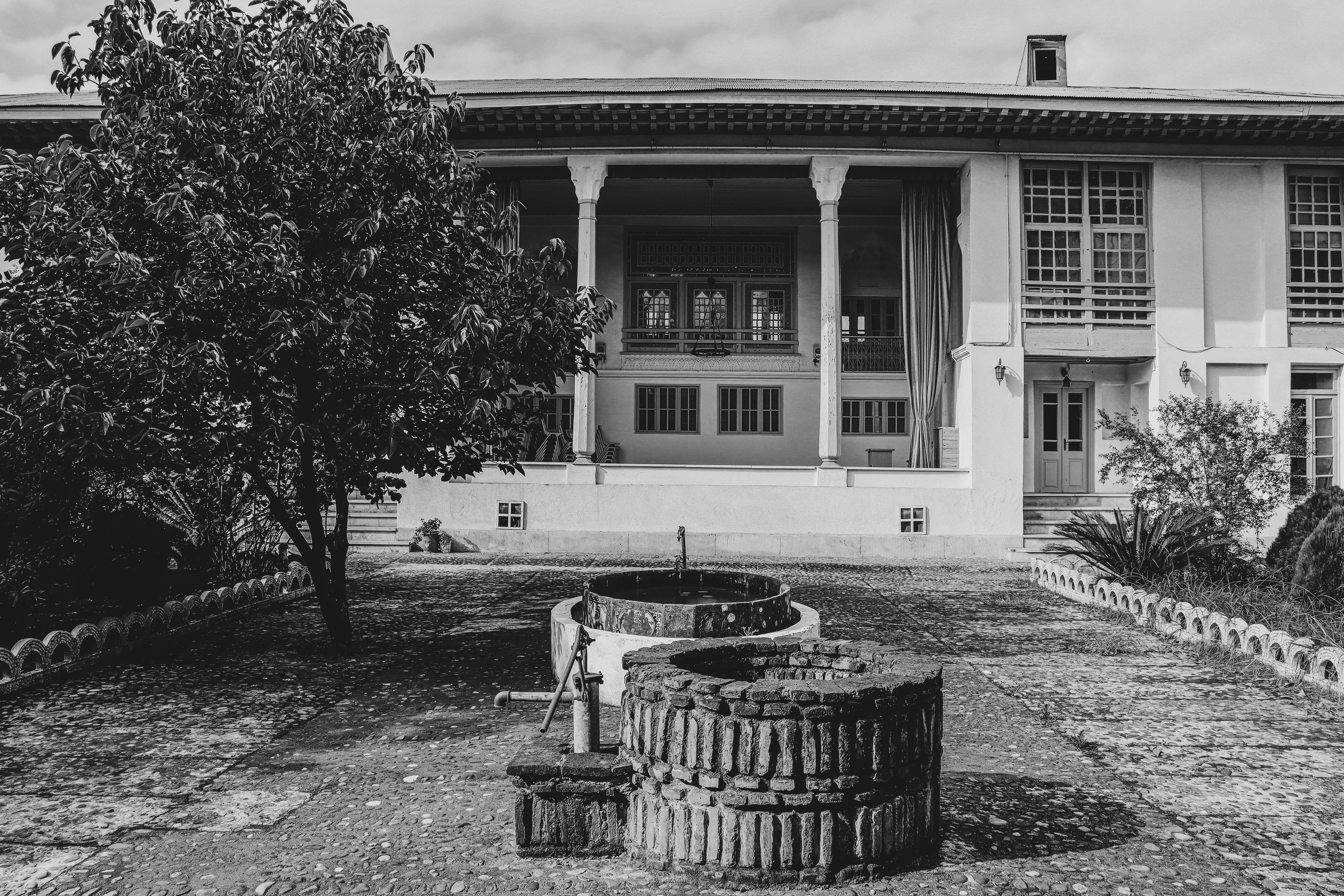 Photo by alihannanisefat