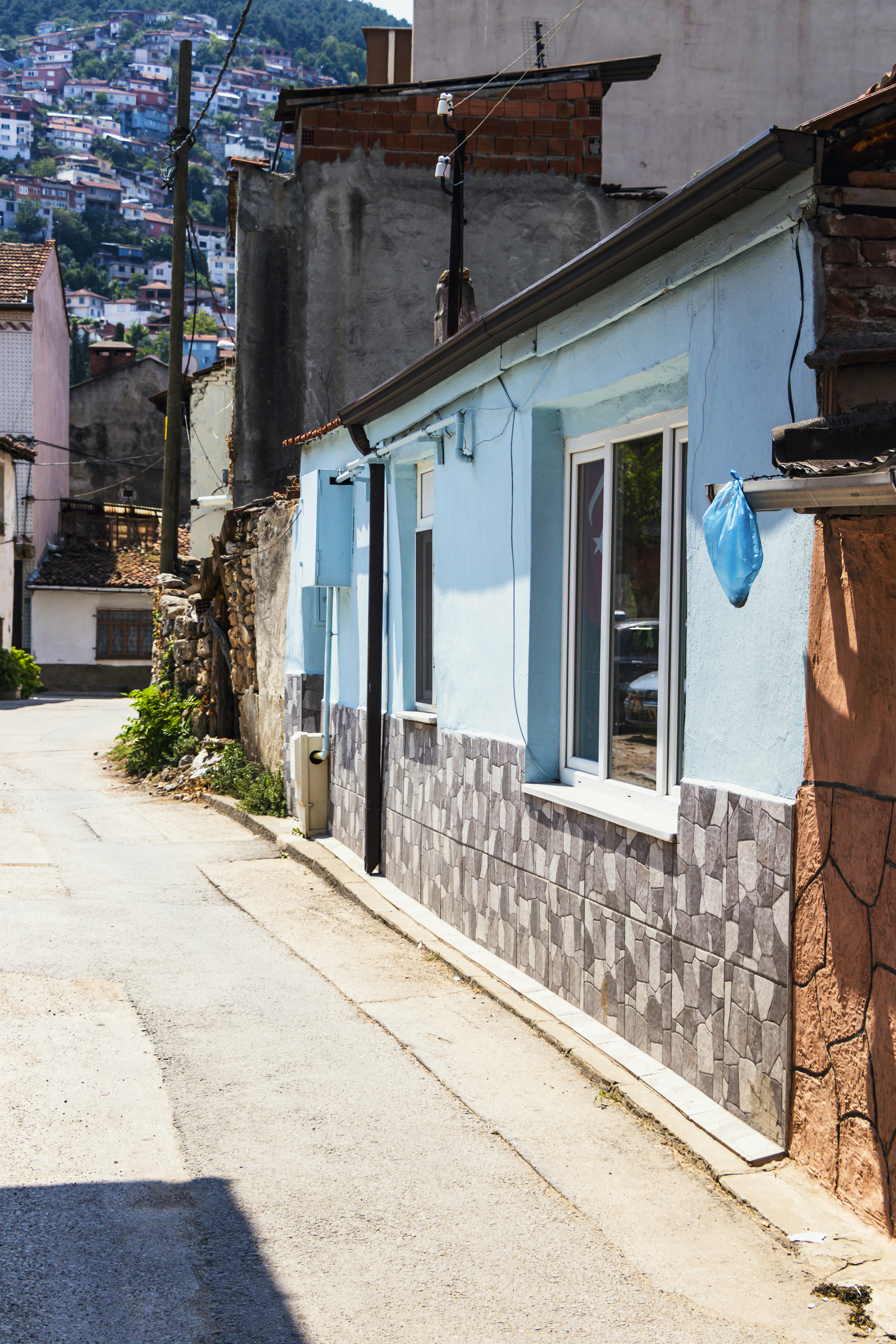 Photo by burakbasgoze