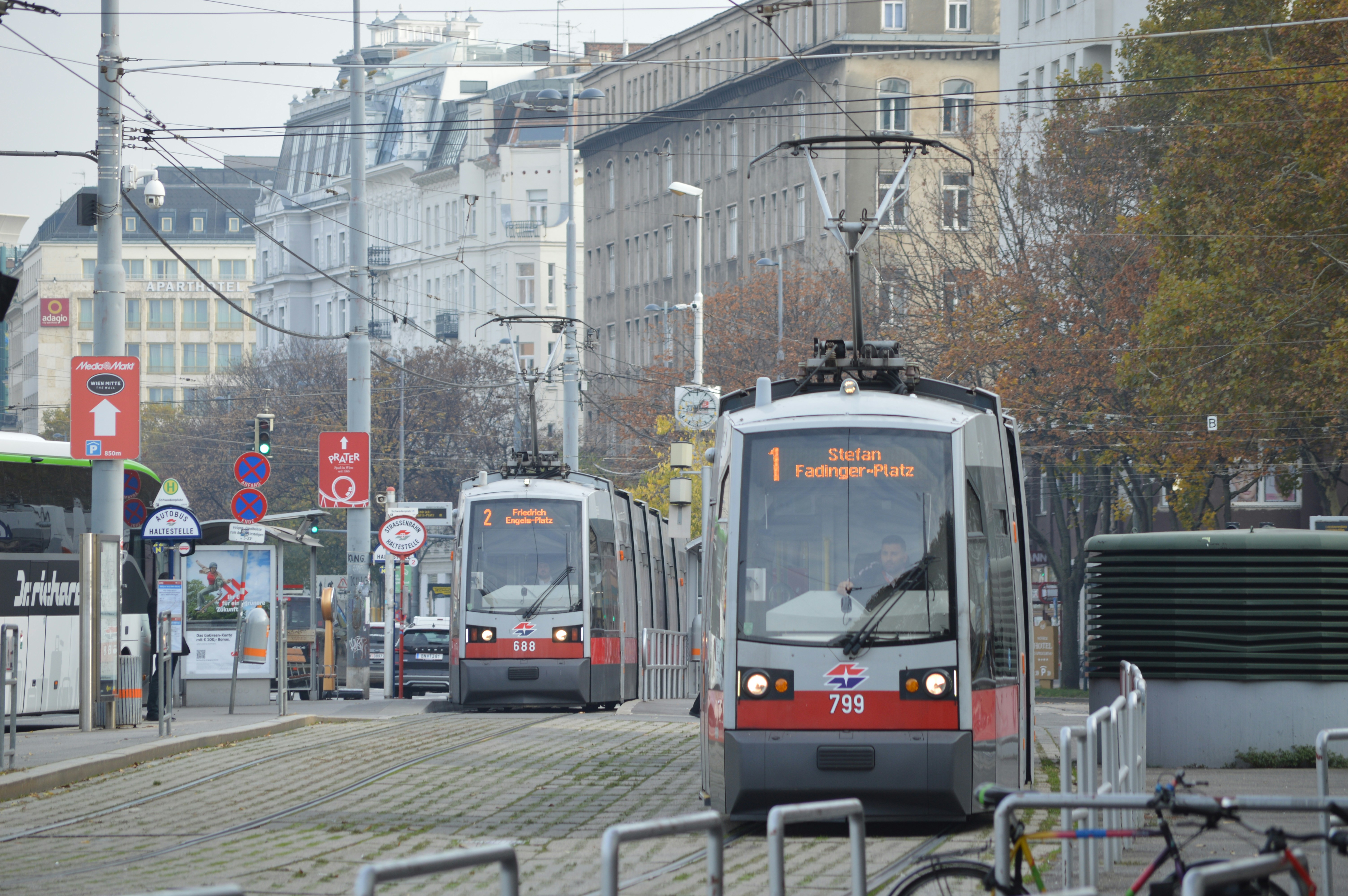 Photo by joshimilestoner