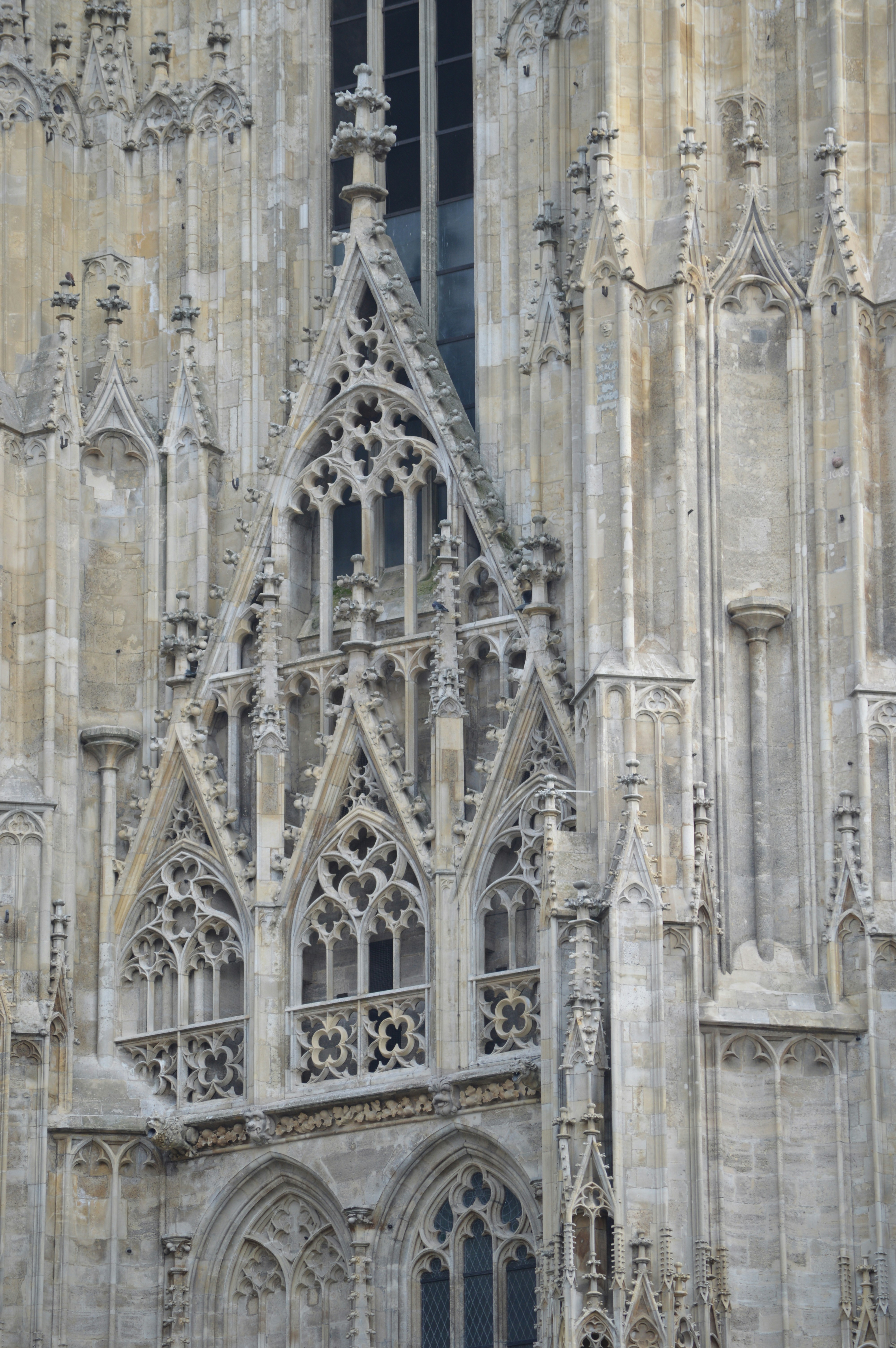 Photo by joshimilestoner