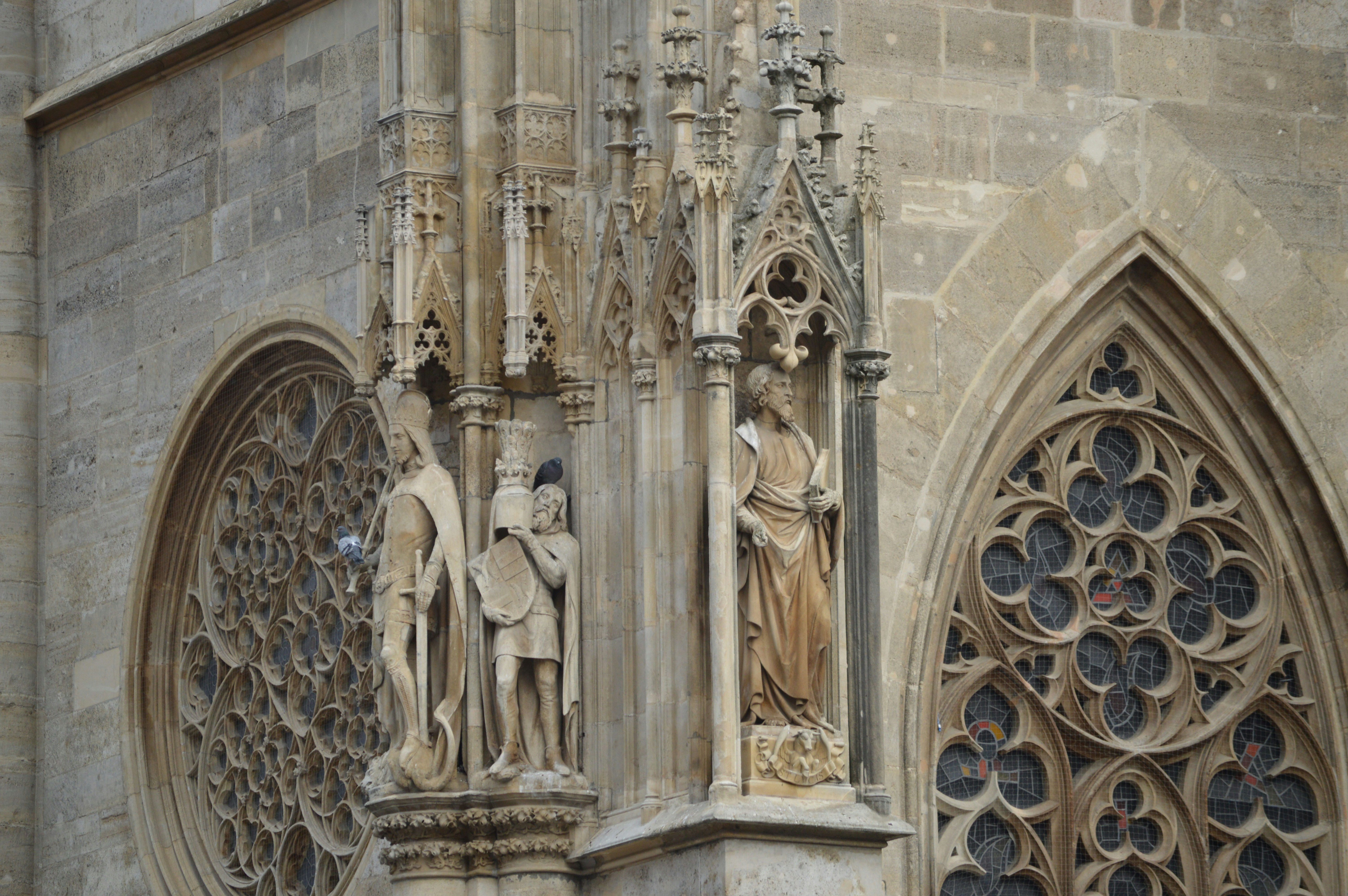 Photo by joshimilestoner