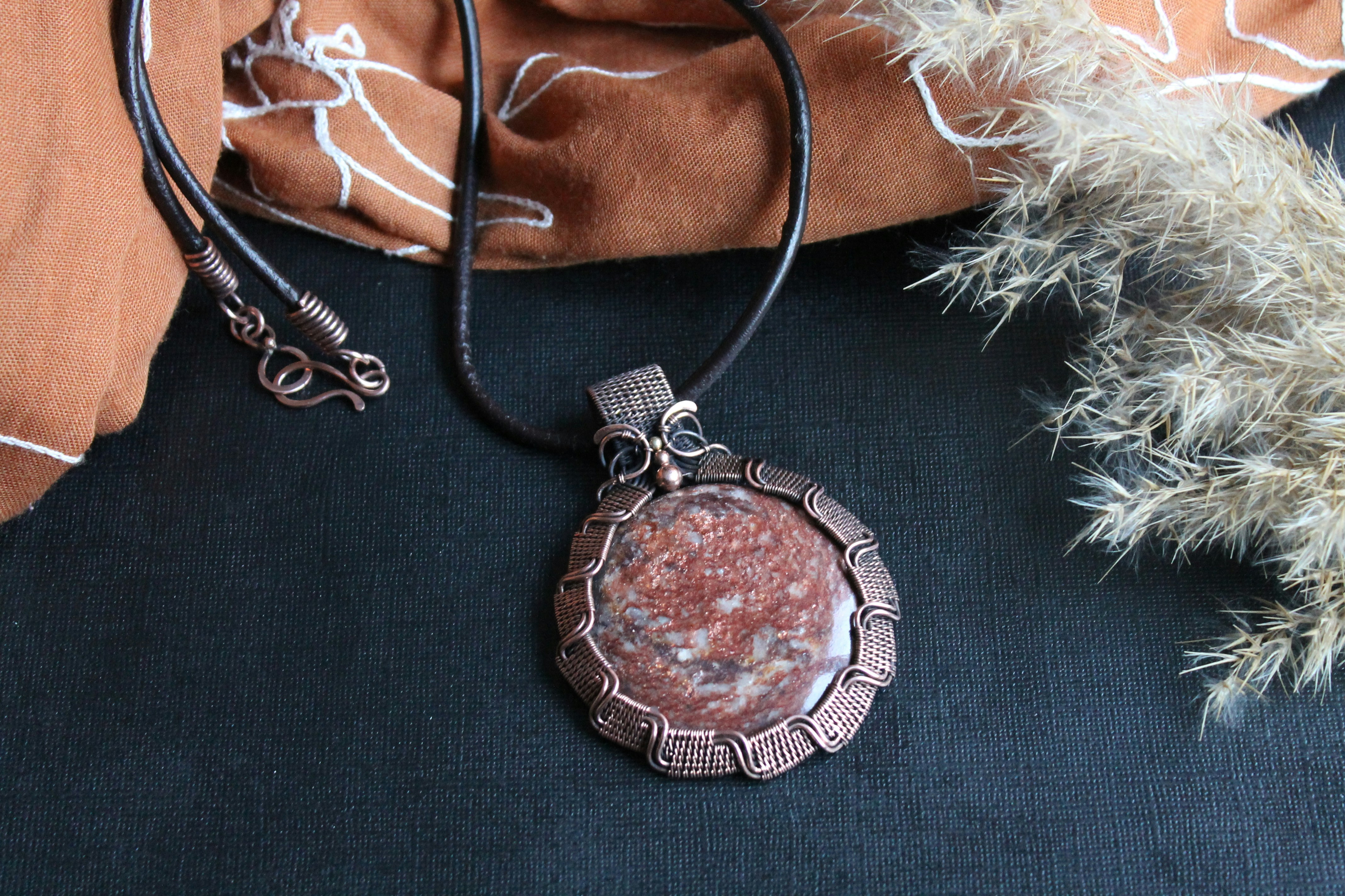 Handmade Icelandic jewellery crafted from lava stone