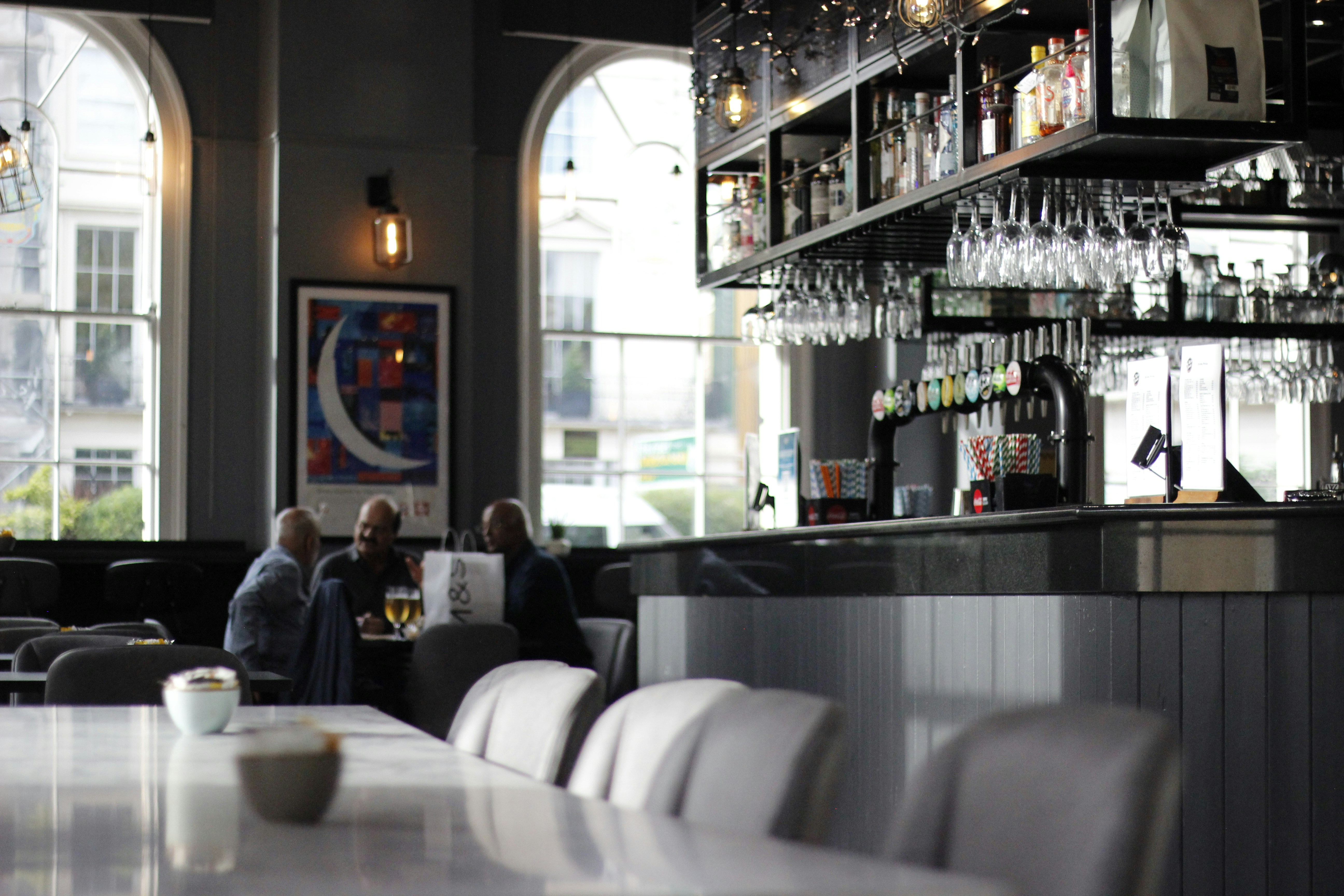 Quầy bar hiện đại mẫu quầy bar Image 5