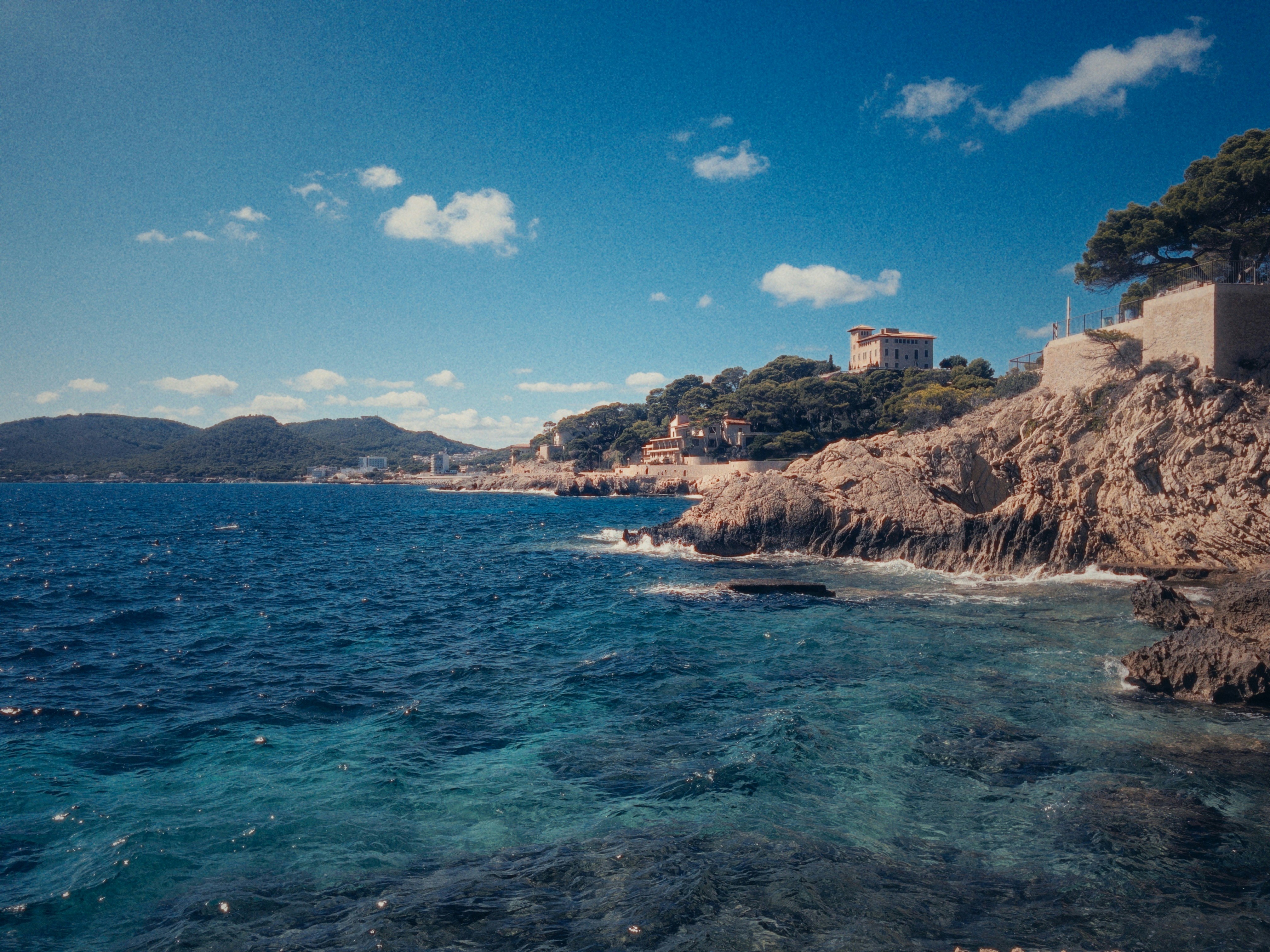 Photo by astashov_artem