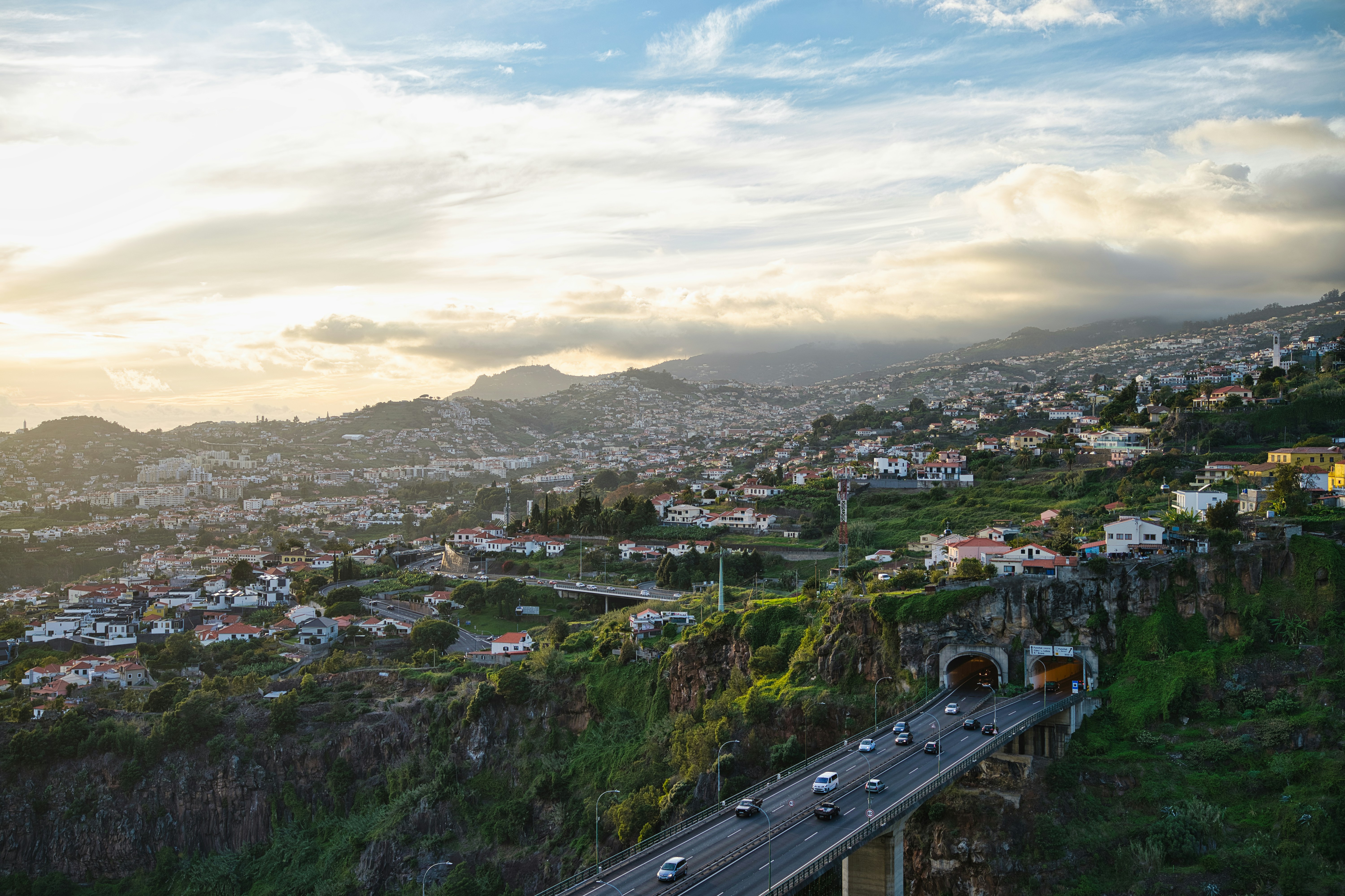 A view of a highway going over a bridge in madeira