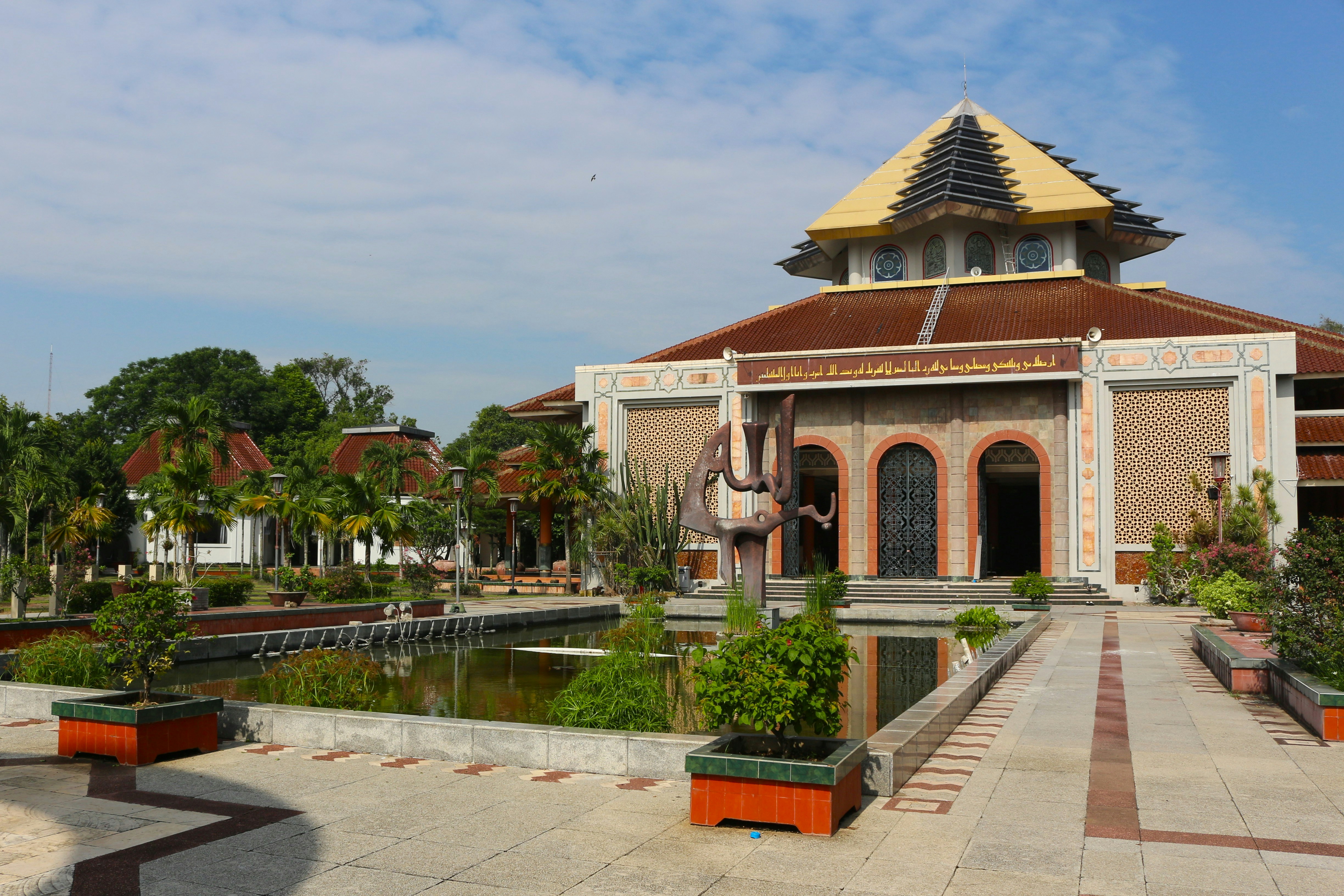 Photo by deskijayantoro