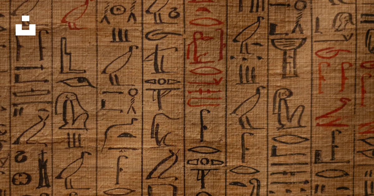 Cairo Writing An ancient egyptian writing on a piece of paper photo – Free Museo ...