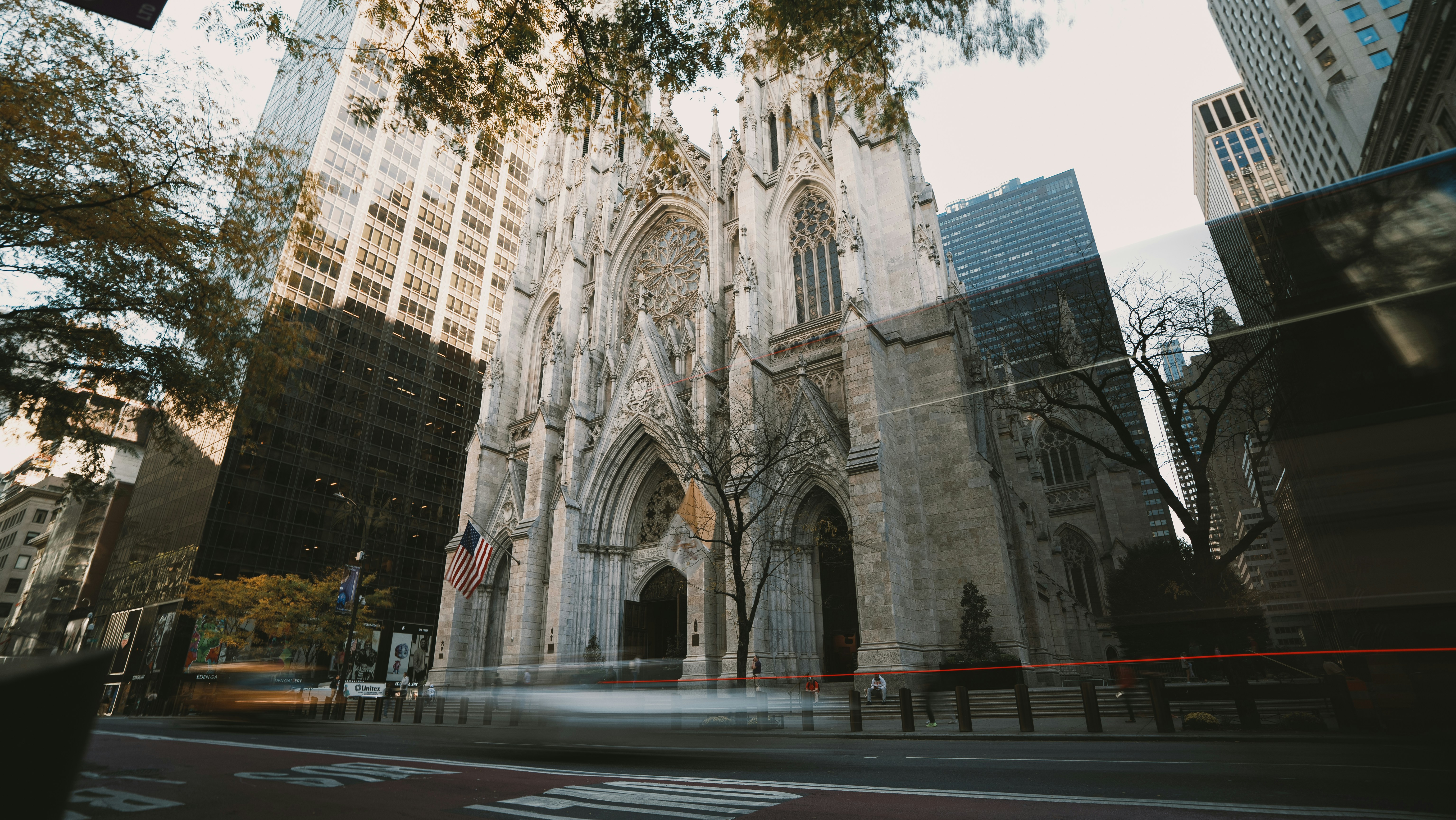 NYC attractions: Afternoon: St. Patrick’s Cathedral and Fifth Avenue
