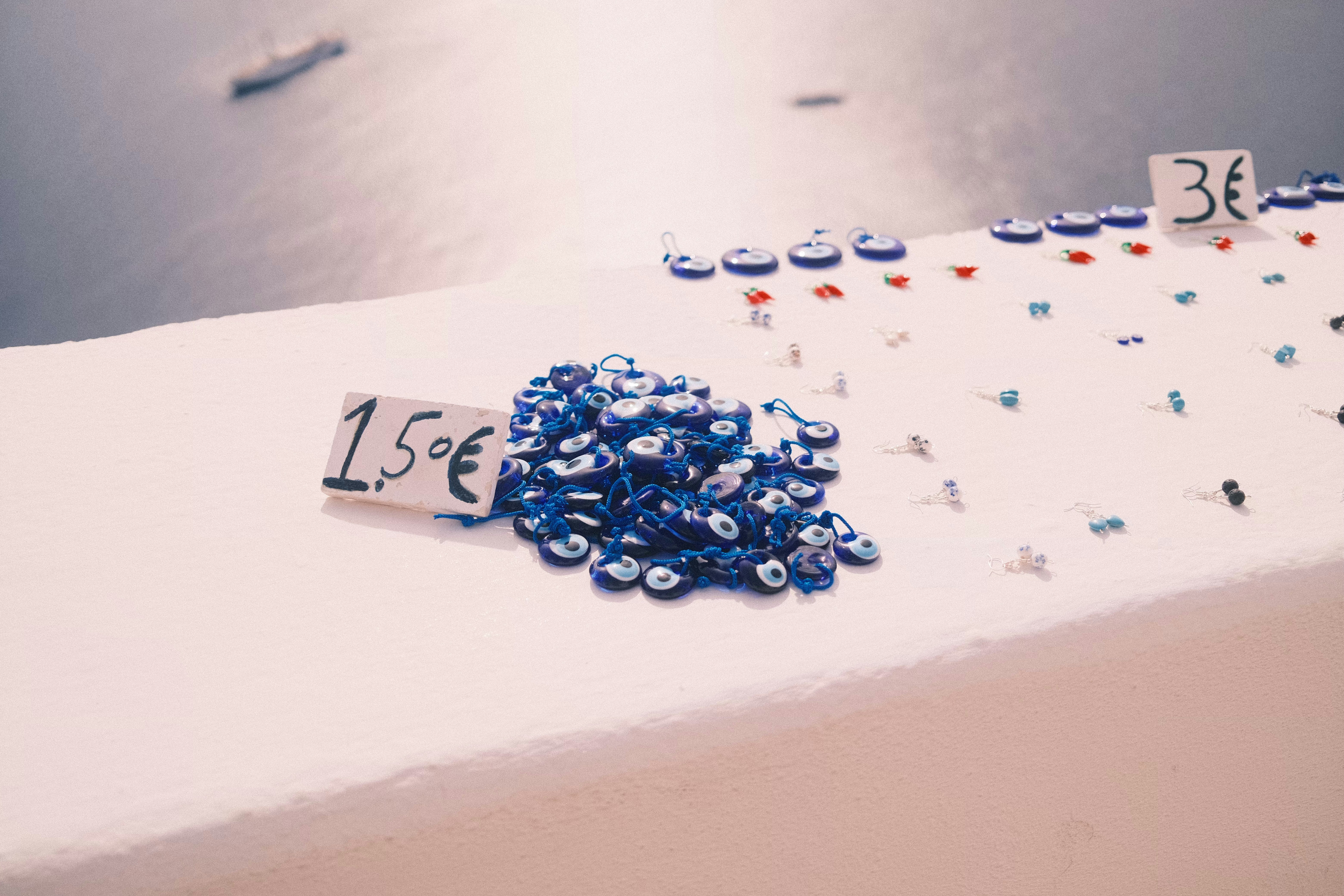 Discover Perivolos Beach from Fira