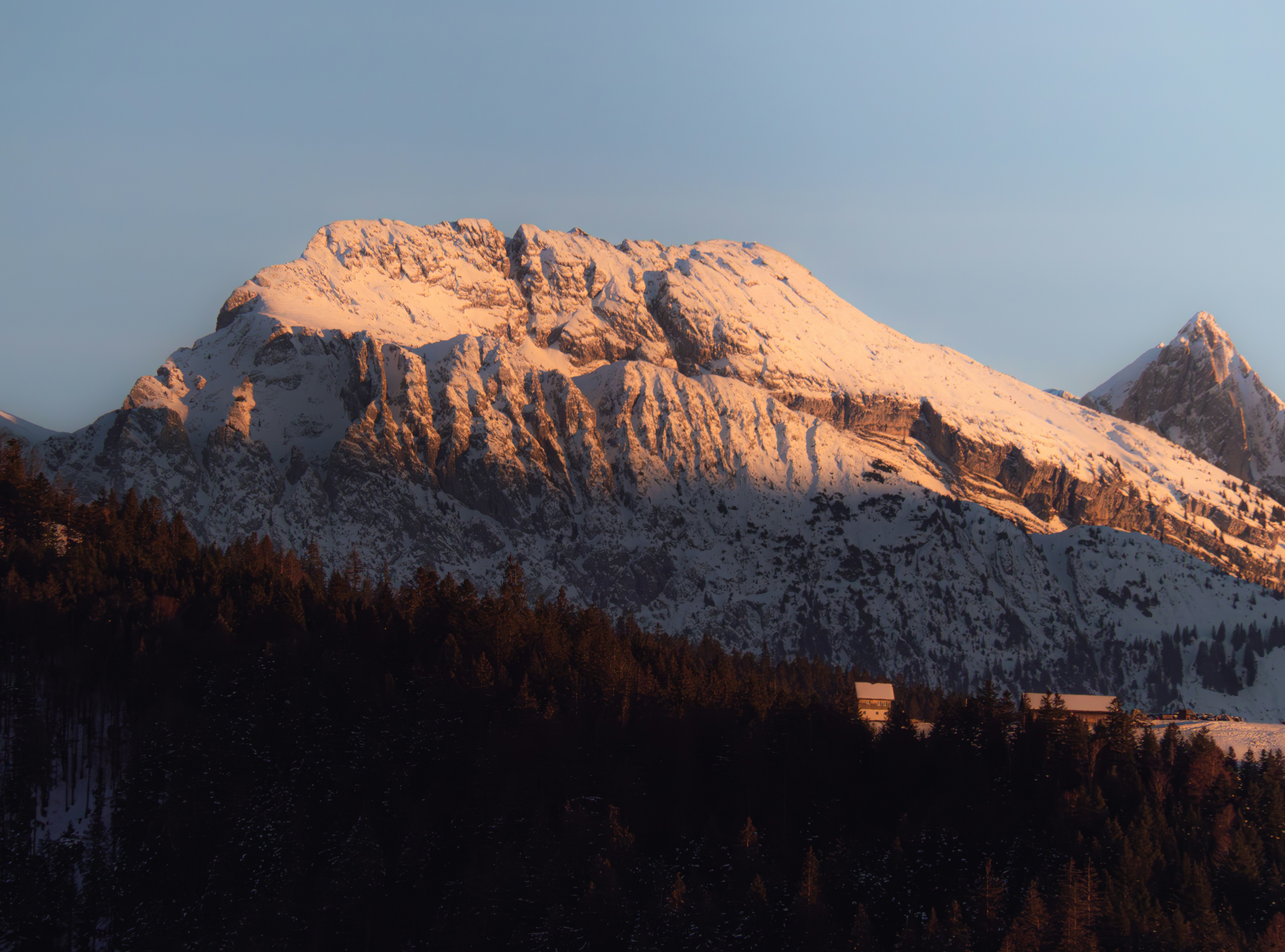 Photo by poli_graphy