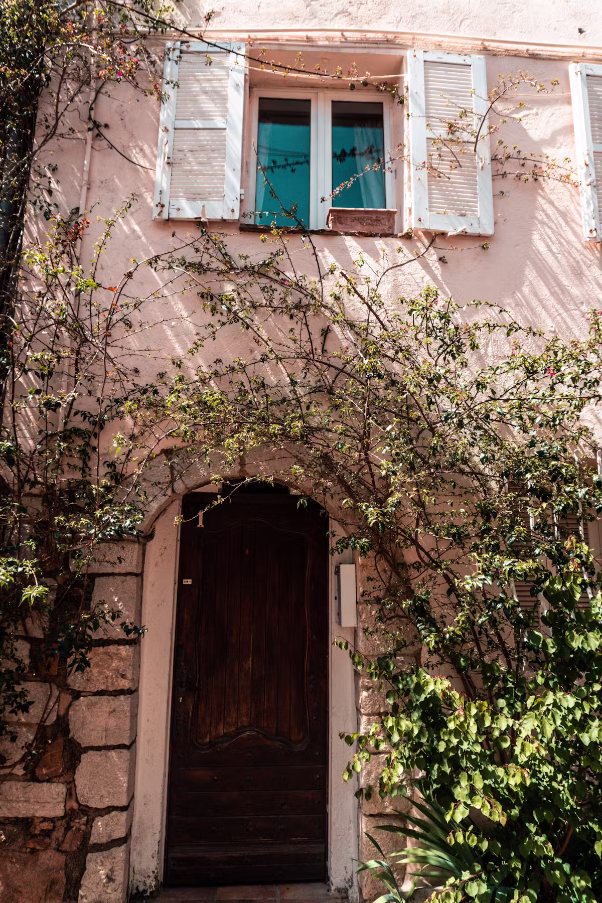 Rénové studio avec terrasse à Roaix — Studio · Roaix, Provence