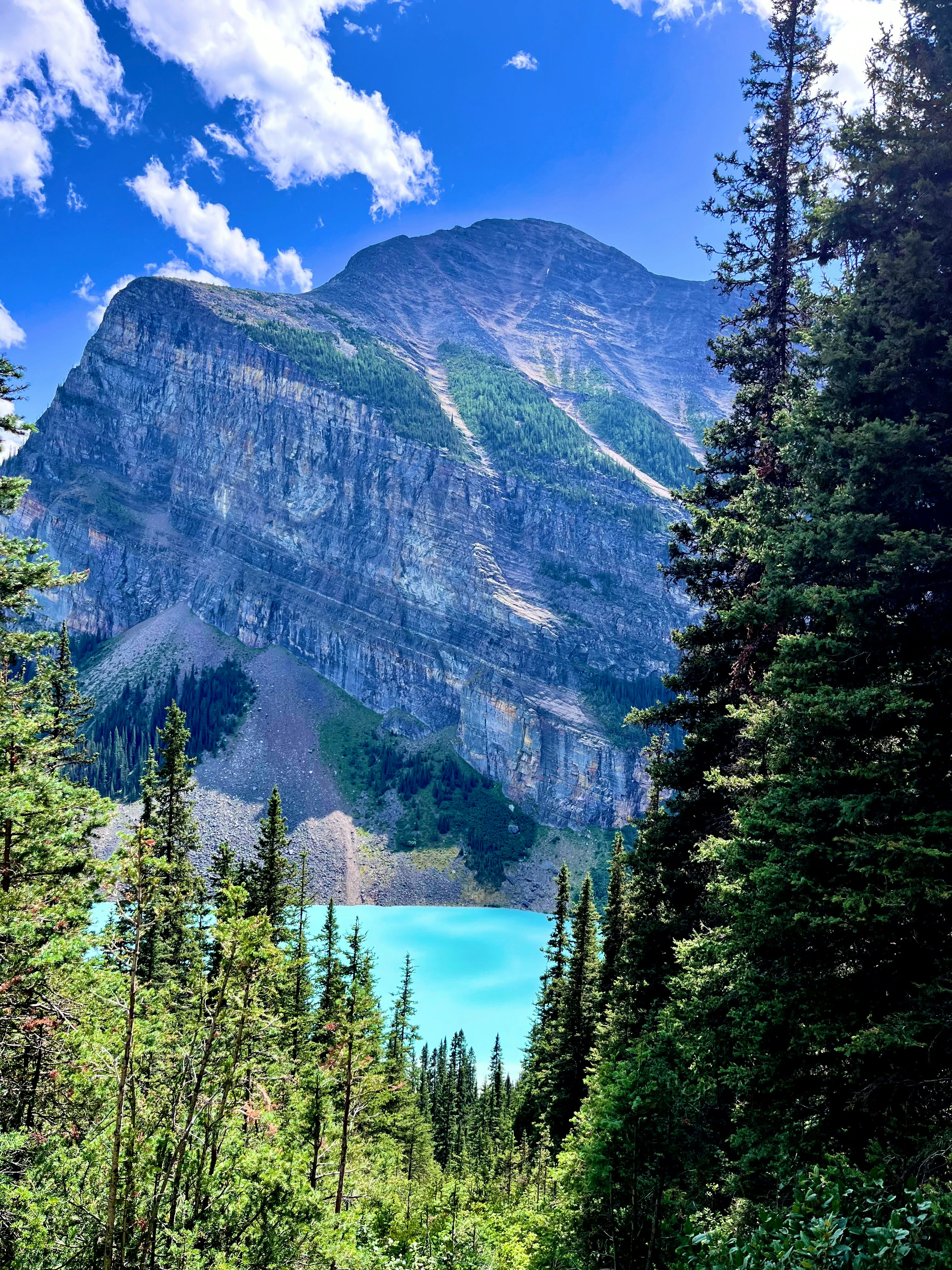 Photo by movearoundwith_samain