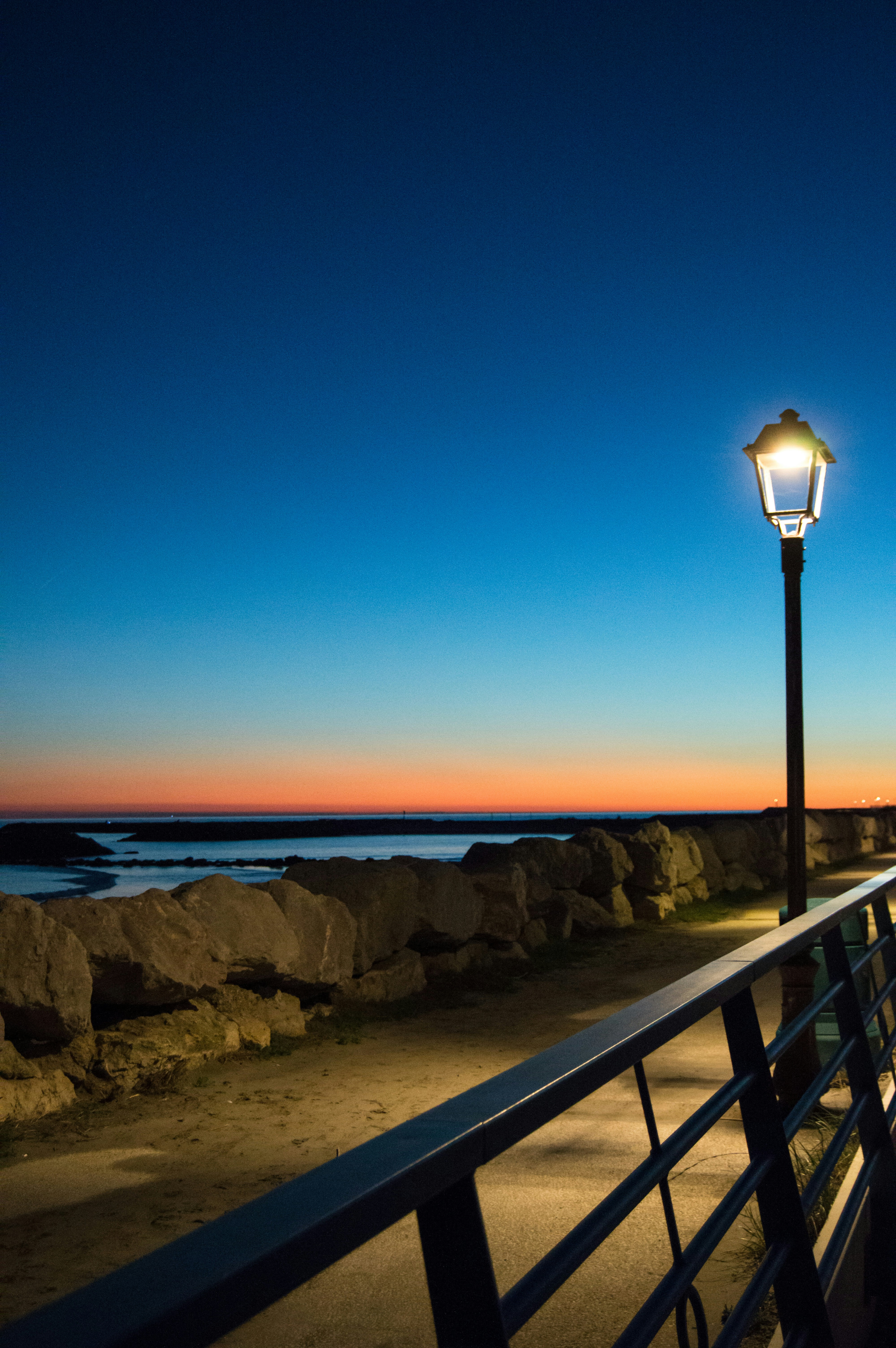 Photo by lucasgallone