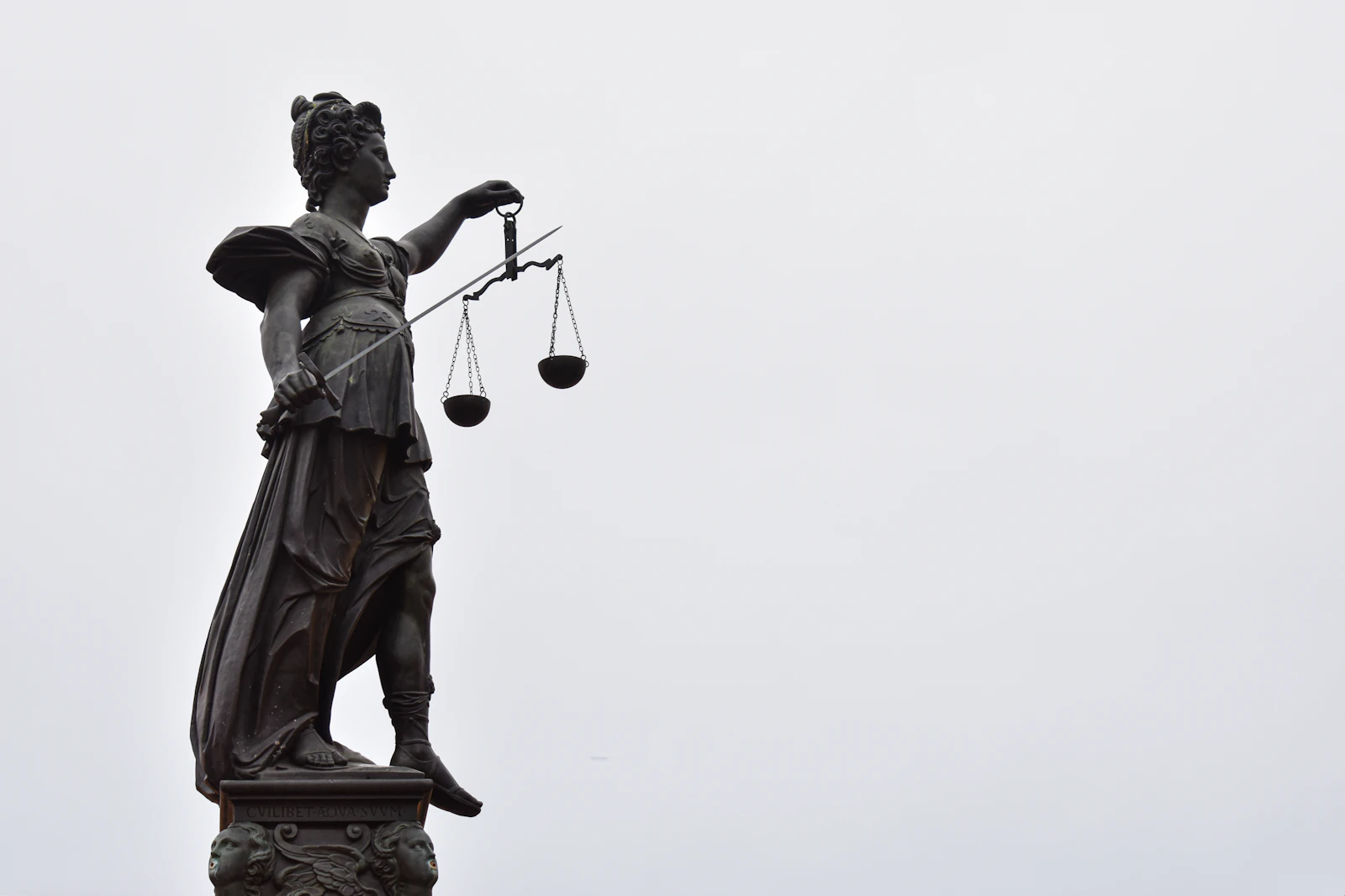 Artikelafbeelding voor: SEC stelt beslissing over tokenisatie van aandelen uit