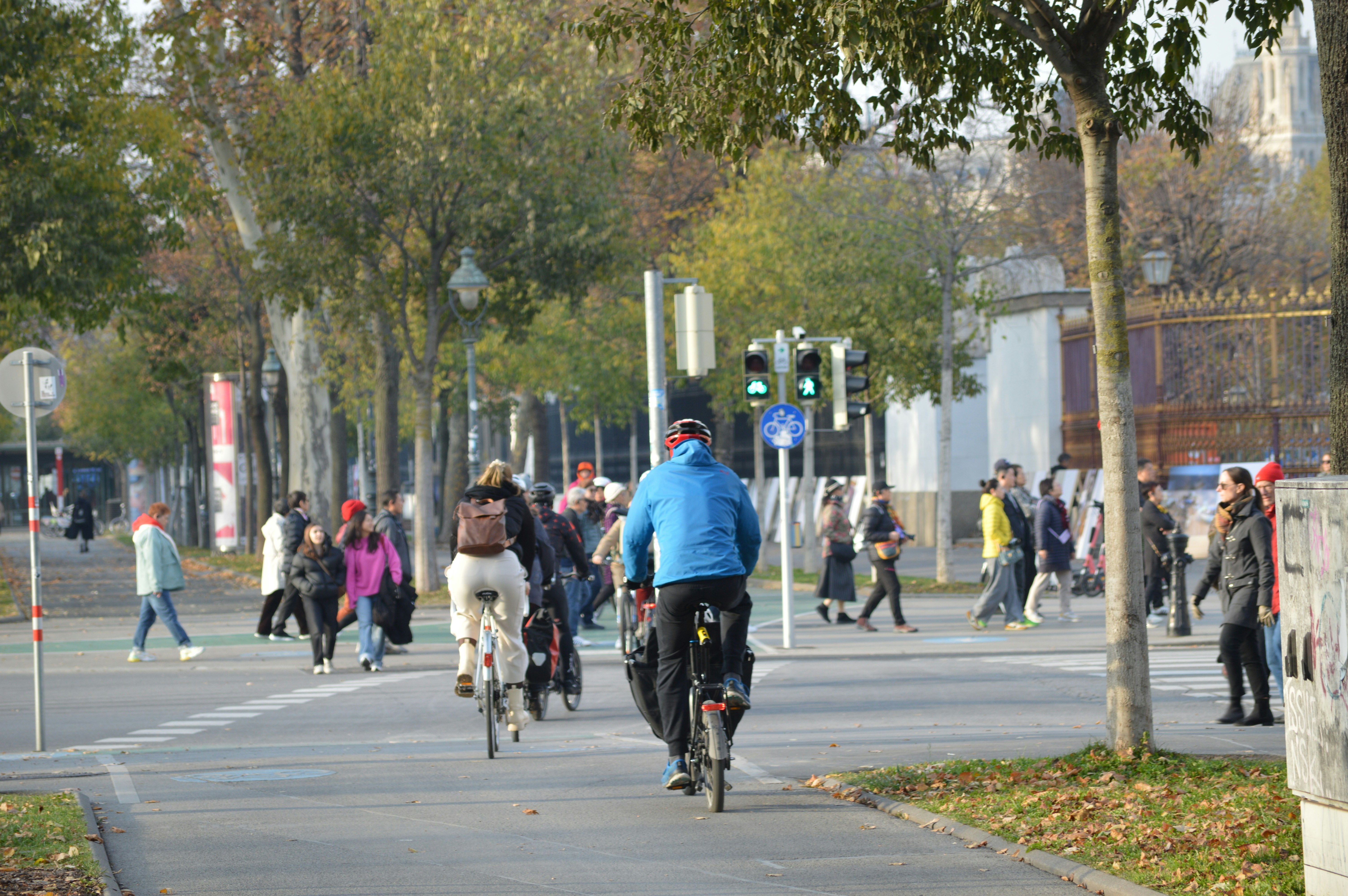 bike commuters on urban trail - new north loop apartments